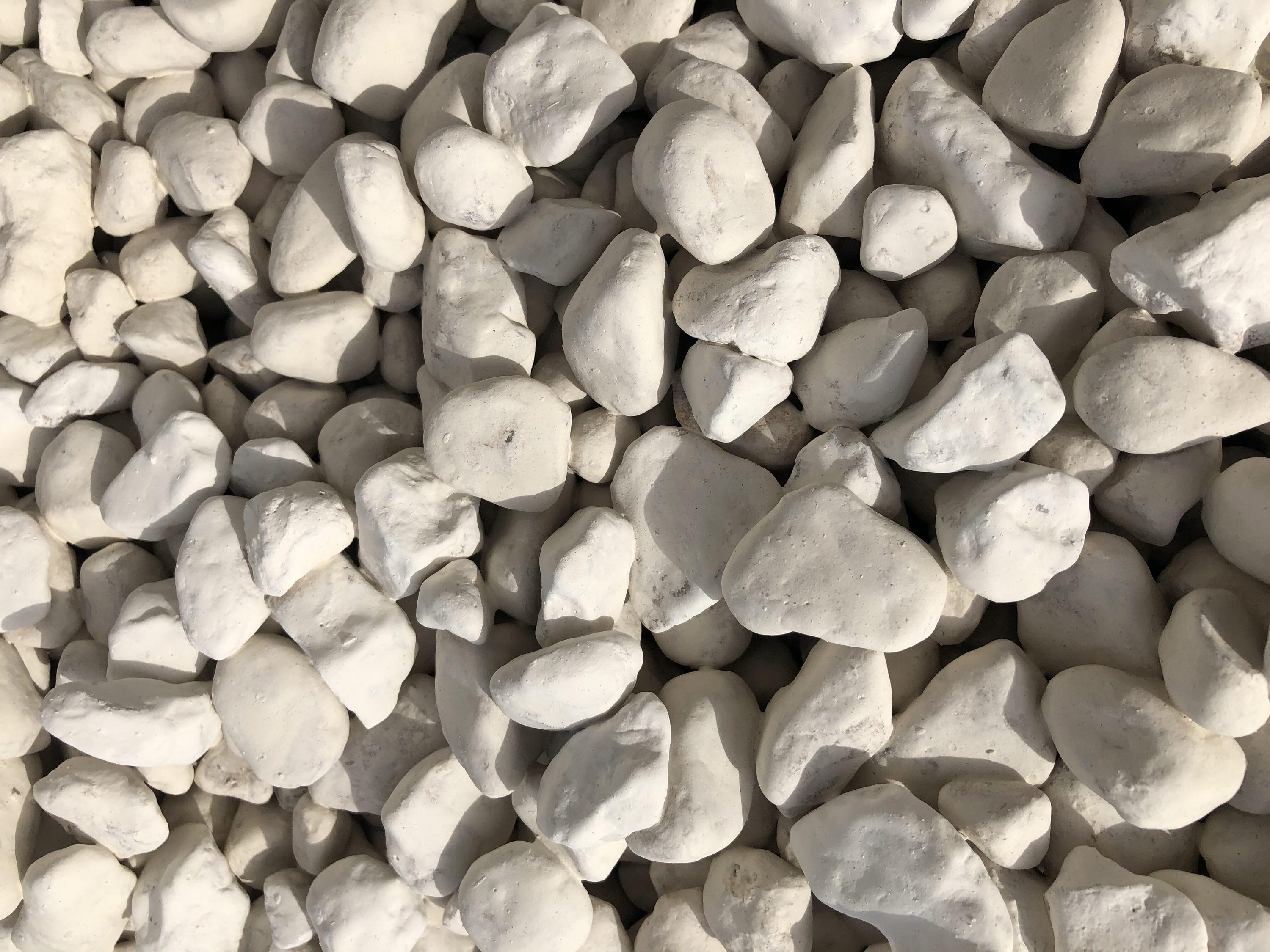 Sac de galets blanc Provence 10/20, 25kg Leroy Merlin