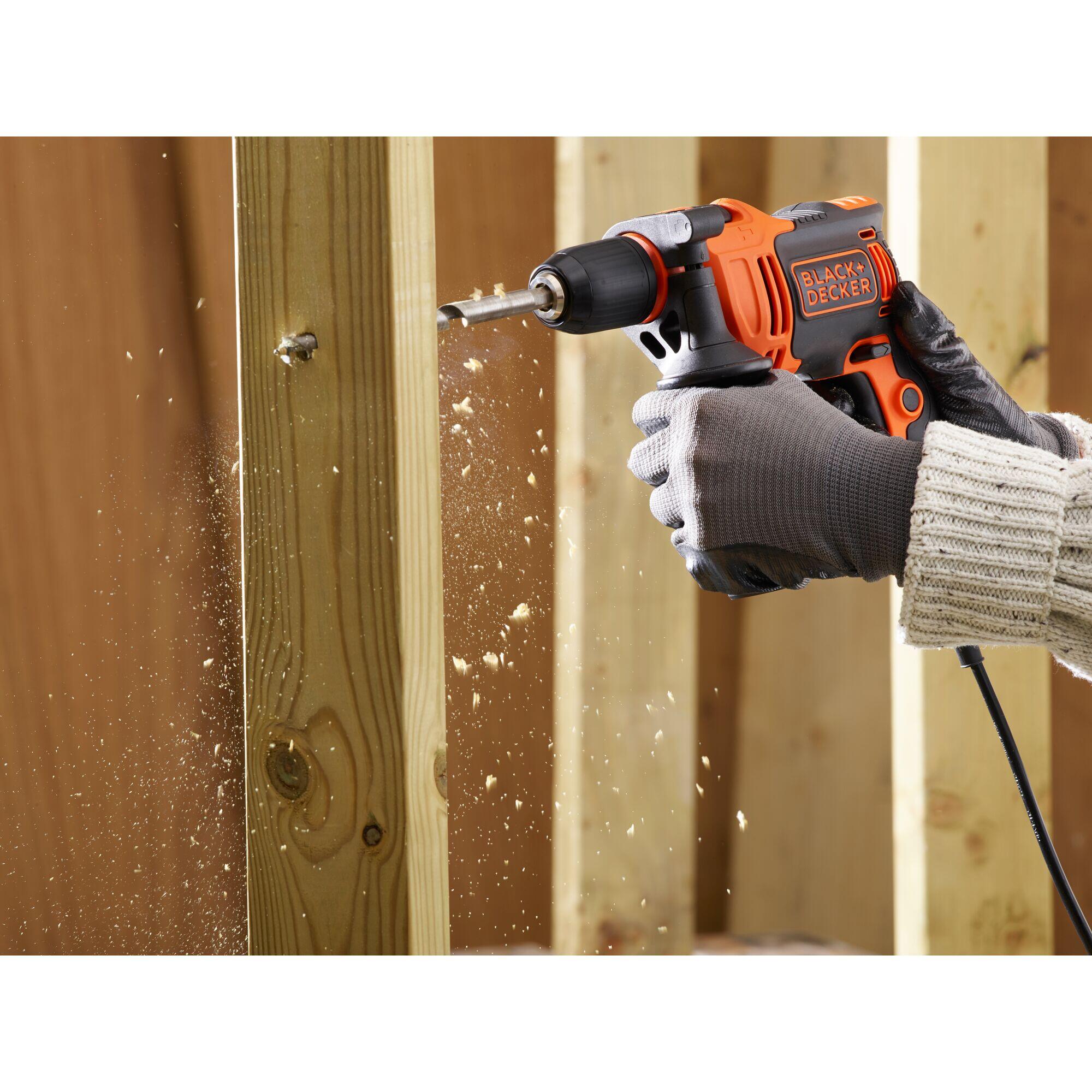 Berbequim com fio percutor 710 W + mala  Black + Decker BEH710K-QS - 15