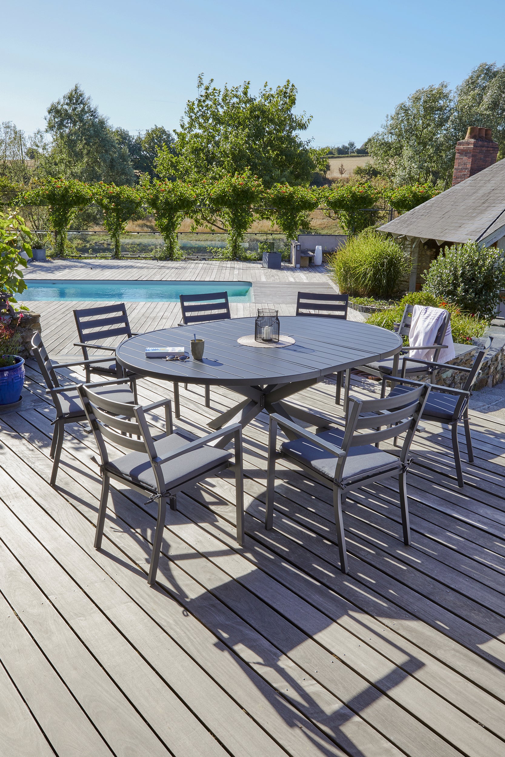 Table de jardin PELOSA 145/199X145 cm en aluminium gris anthracite - DCB GARDEN - 2