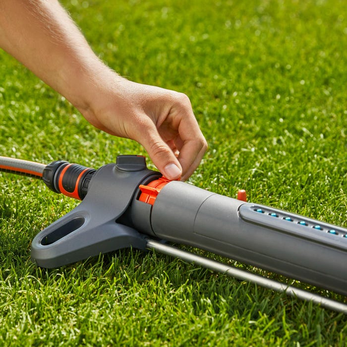 Arroseur oscillant Aquazoom S Gardena