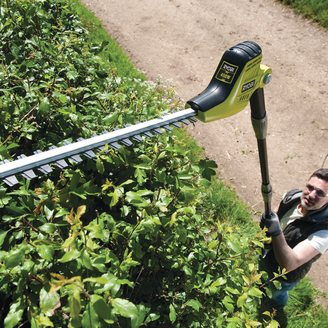 Promo élagueuse Sur Perche Sans Fil Sans Batterie Ni Chargeur Chez Lidl