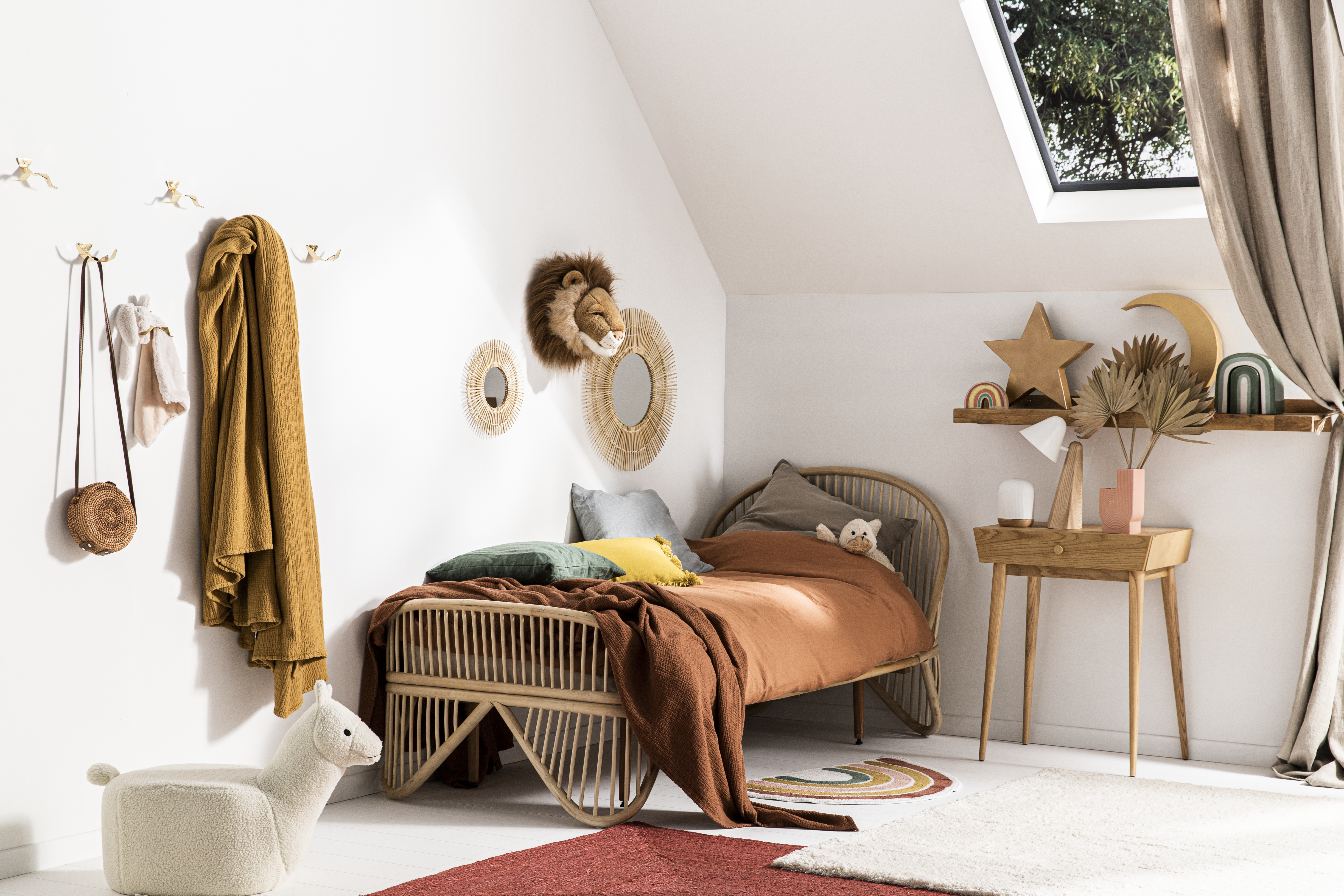 Pintura de interior Biobase LUXENS color white mate 4L para paredes y techos - 5