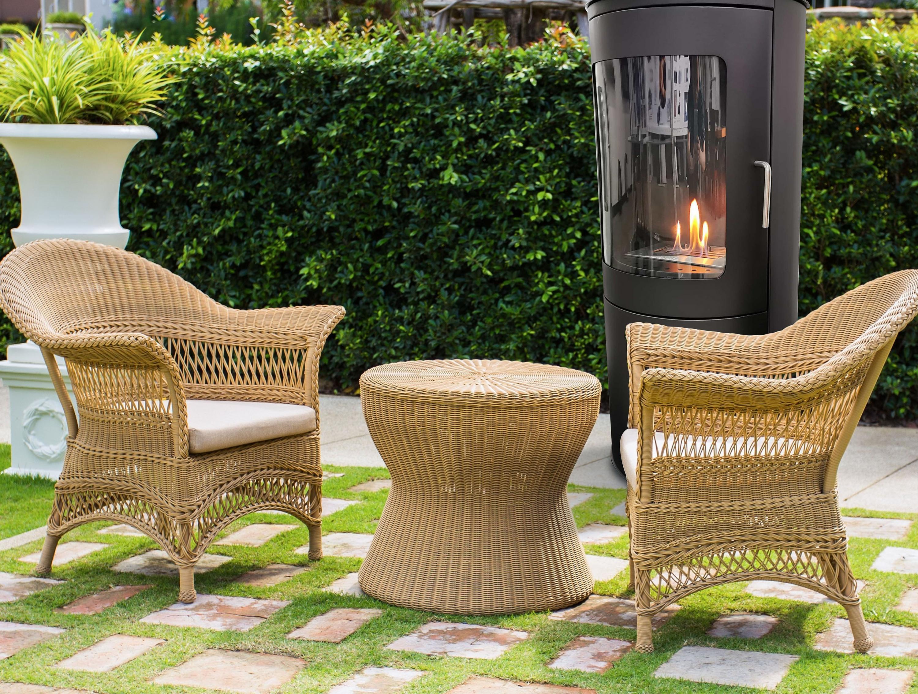 Estufa de bioalcohol purline con puerta de vidrio templado de 3 kw color negro