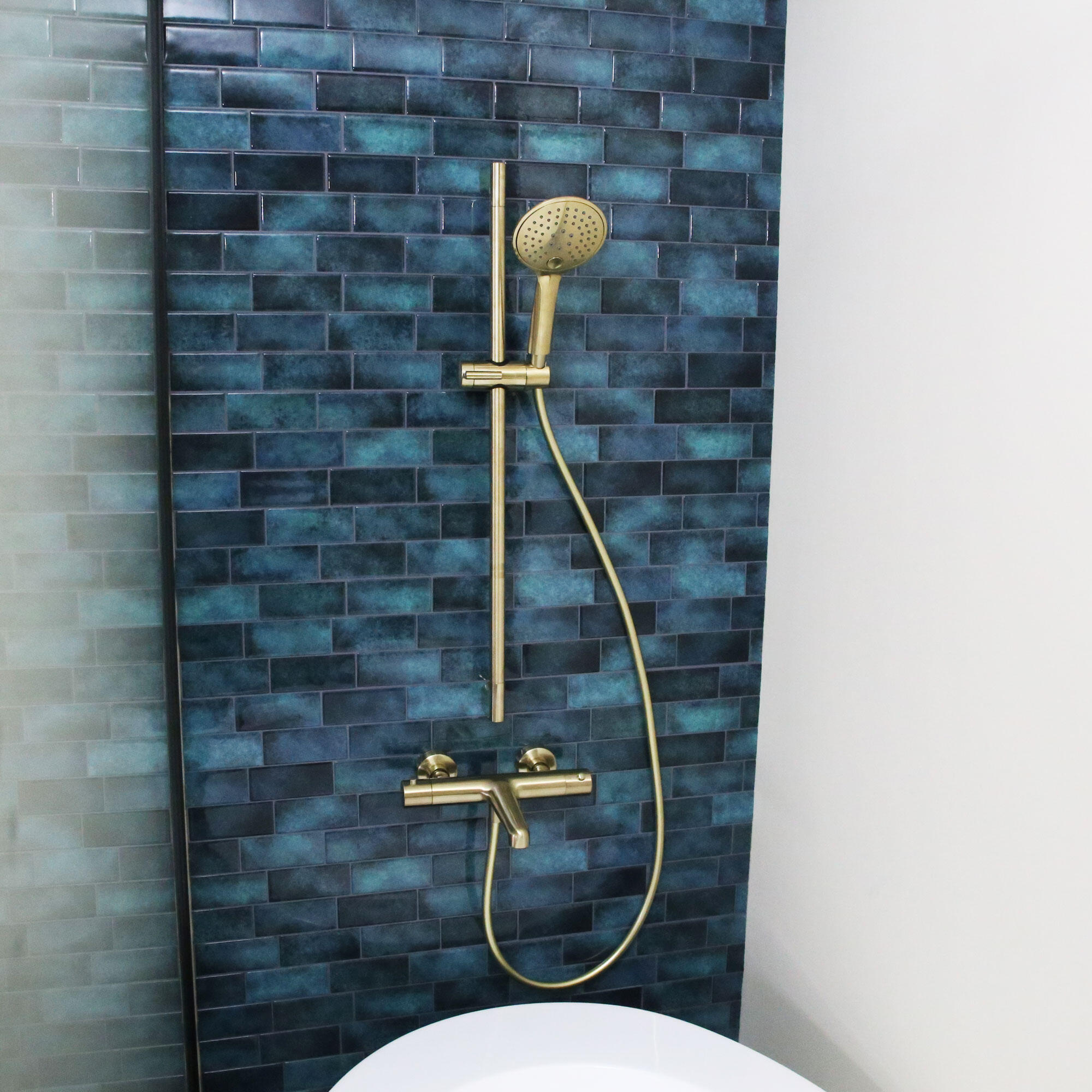 Alcachofa de ducha + flexo + barra ESSEBAGNO Envol oro con 3 funciones - 4