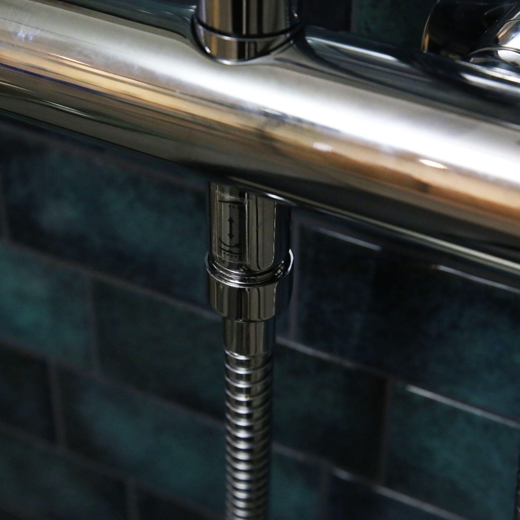 Conjunto de duche COM TORNEIRA MONOCOMANDO CROMADO - 9