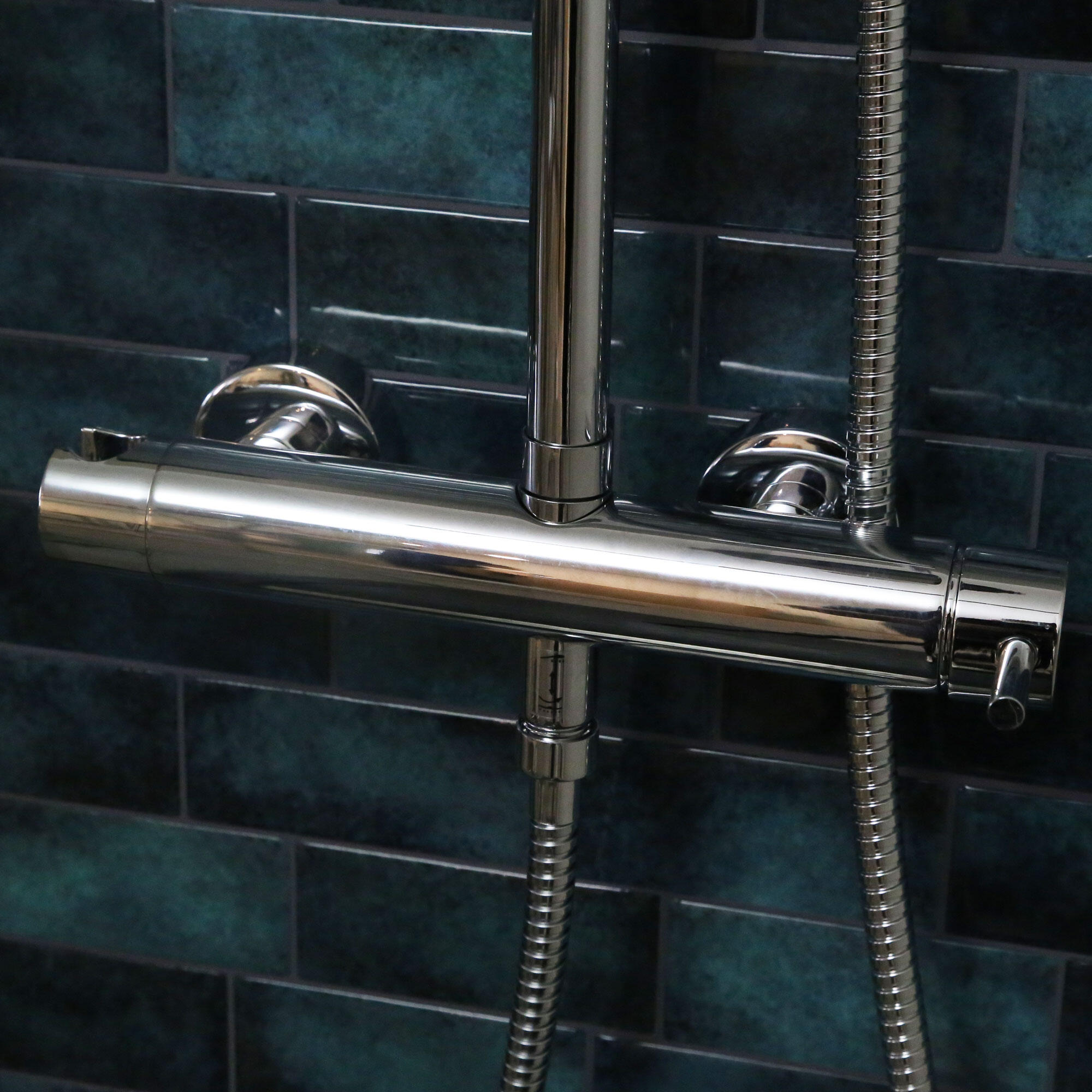 Conjunto de duche COM TORNEIRA MONOCOMANDO CROMADO - 10