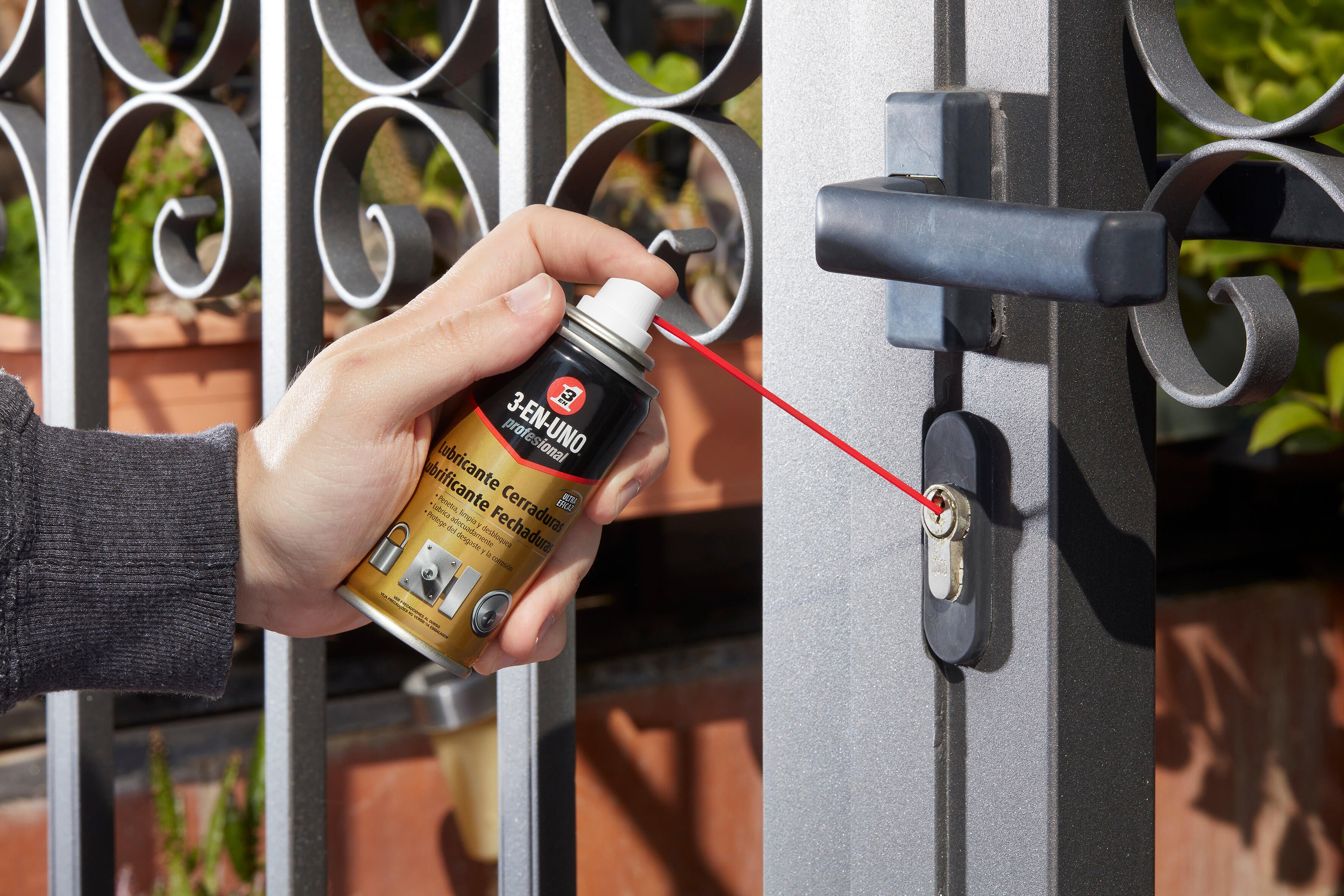 3 EN UNO Lubricante cerraduras 100 ml - 3