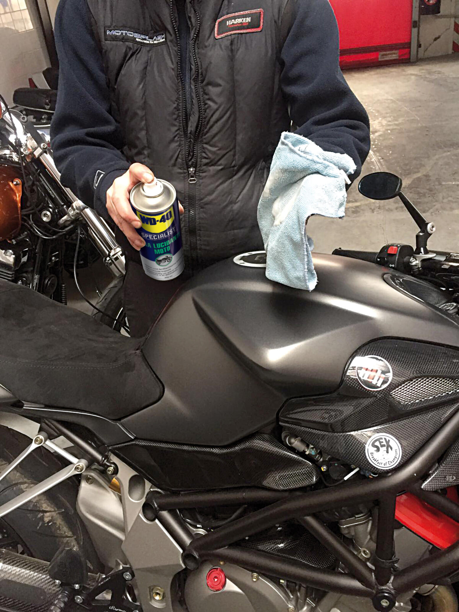 Cera e polimento WD-40 MOTORBIKE - 2