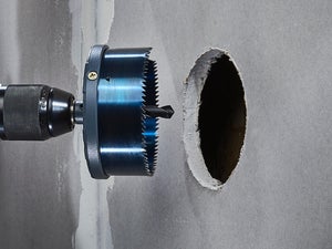 sierra corona para realizar agujeros de 24mm en metal