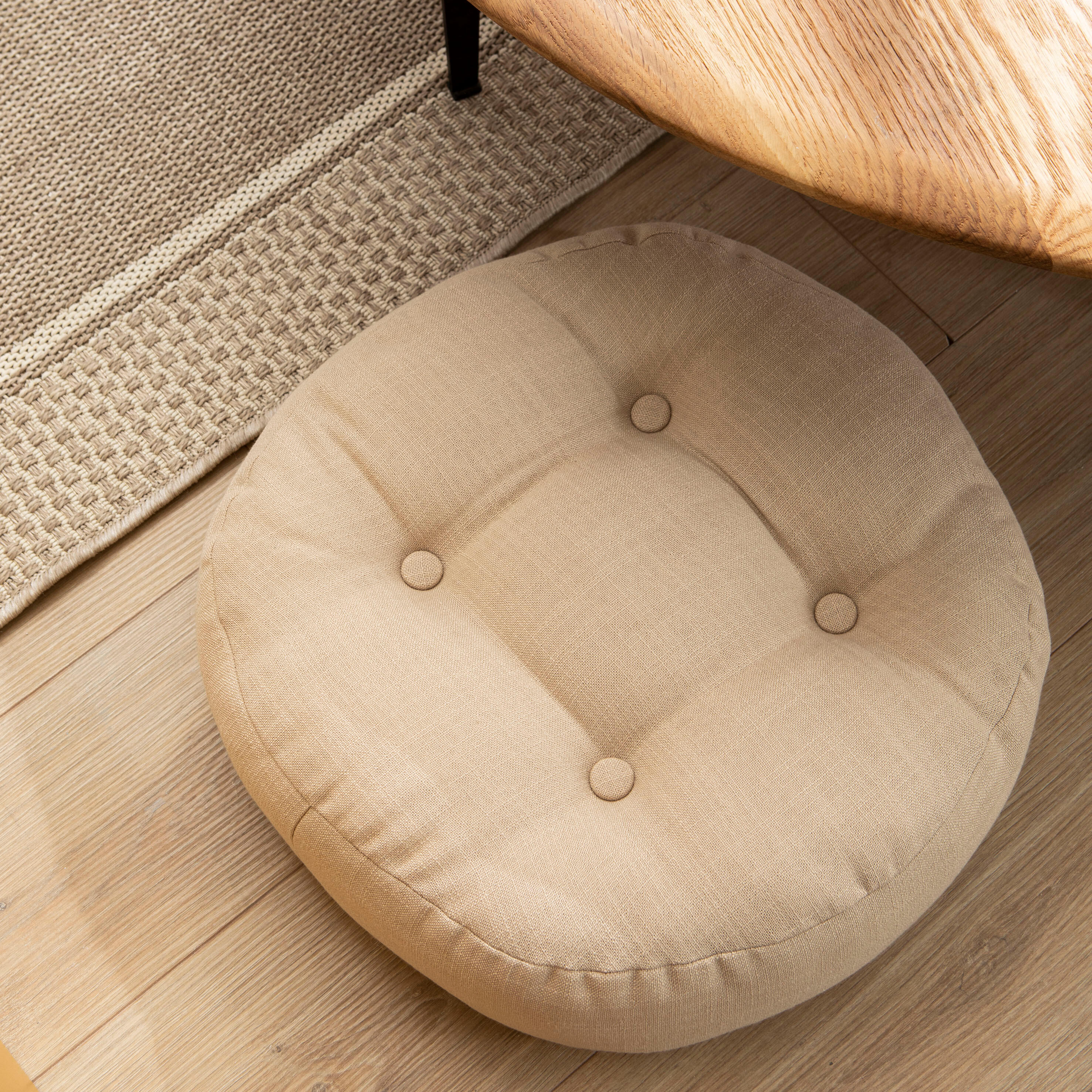 Poduszka na podłogę okrągła Haivy beżowa 45 x 45 x 11.5 cm Inspire - 7