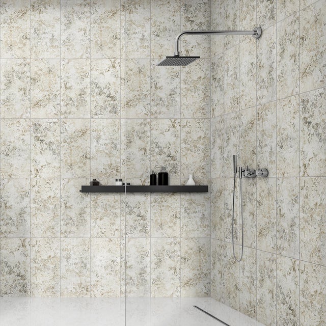 Piastrella da rivestimento interno in maiolica 26.1 x 52.2 cm smaltato multicolore opaco Emotion decoro Barocco traffico medio forte (pei 3/5) Sp. 6.4 mm 2.18 mq