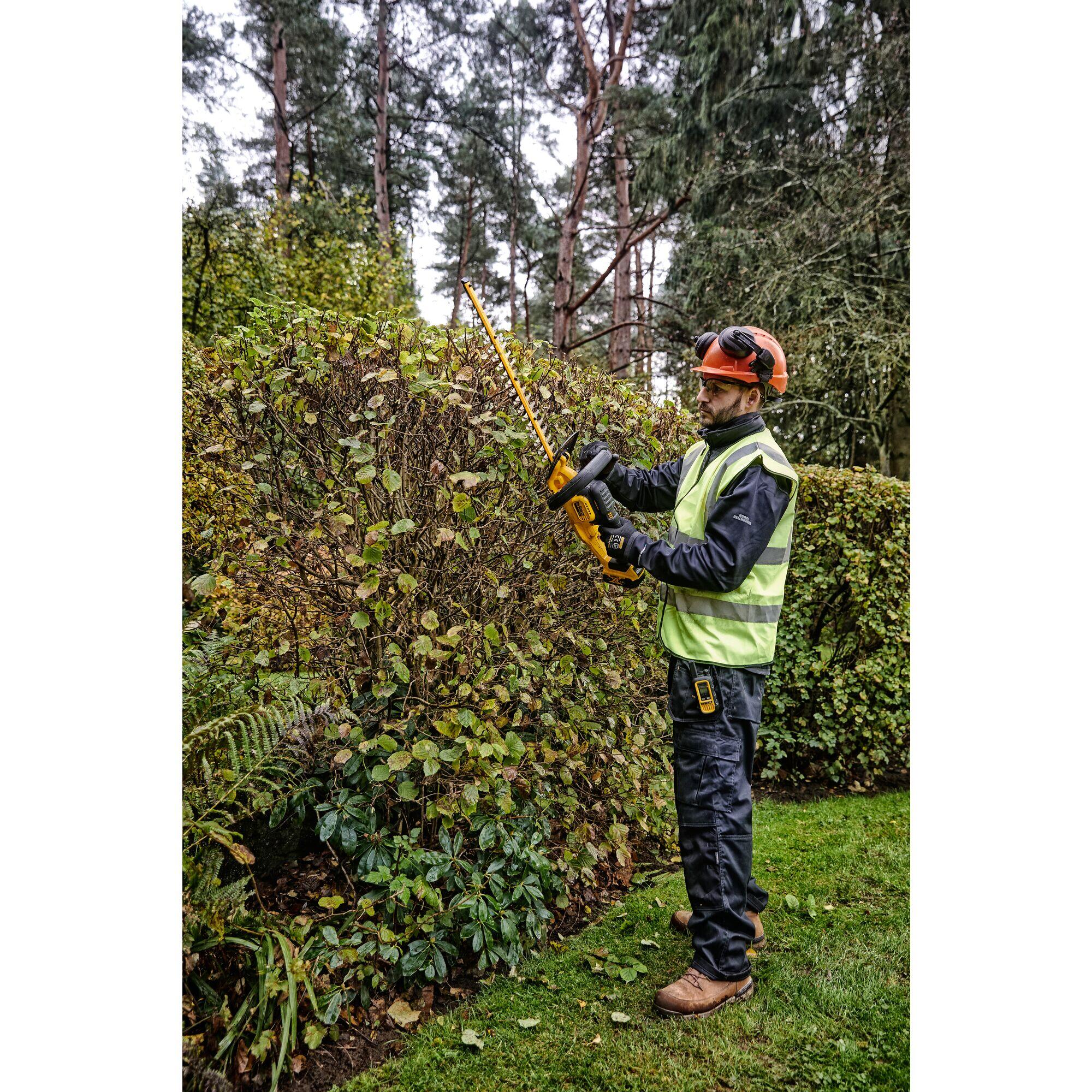 Taille-haie DEWALT XR 18V, 55cm Sans batterie, DCMHT563N-XJ - 4
