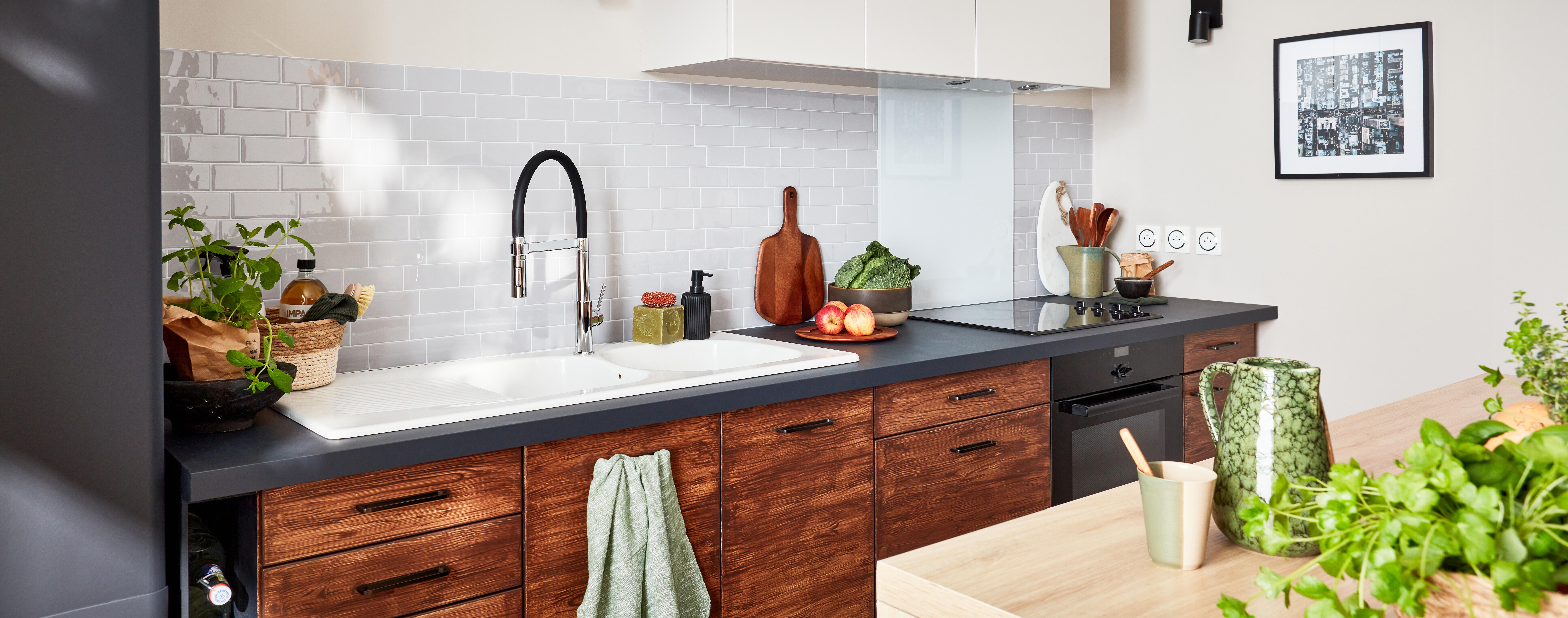 Bombe de peinture Relook tout MAISON DECO noir mat 400 ml - 6