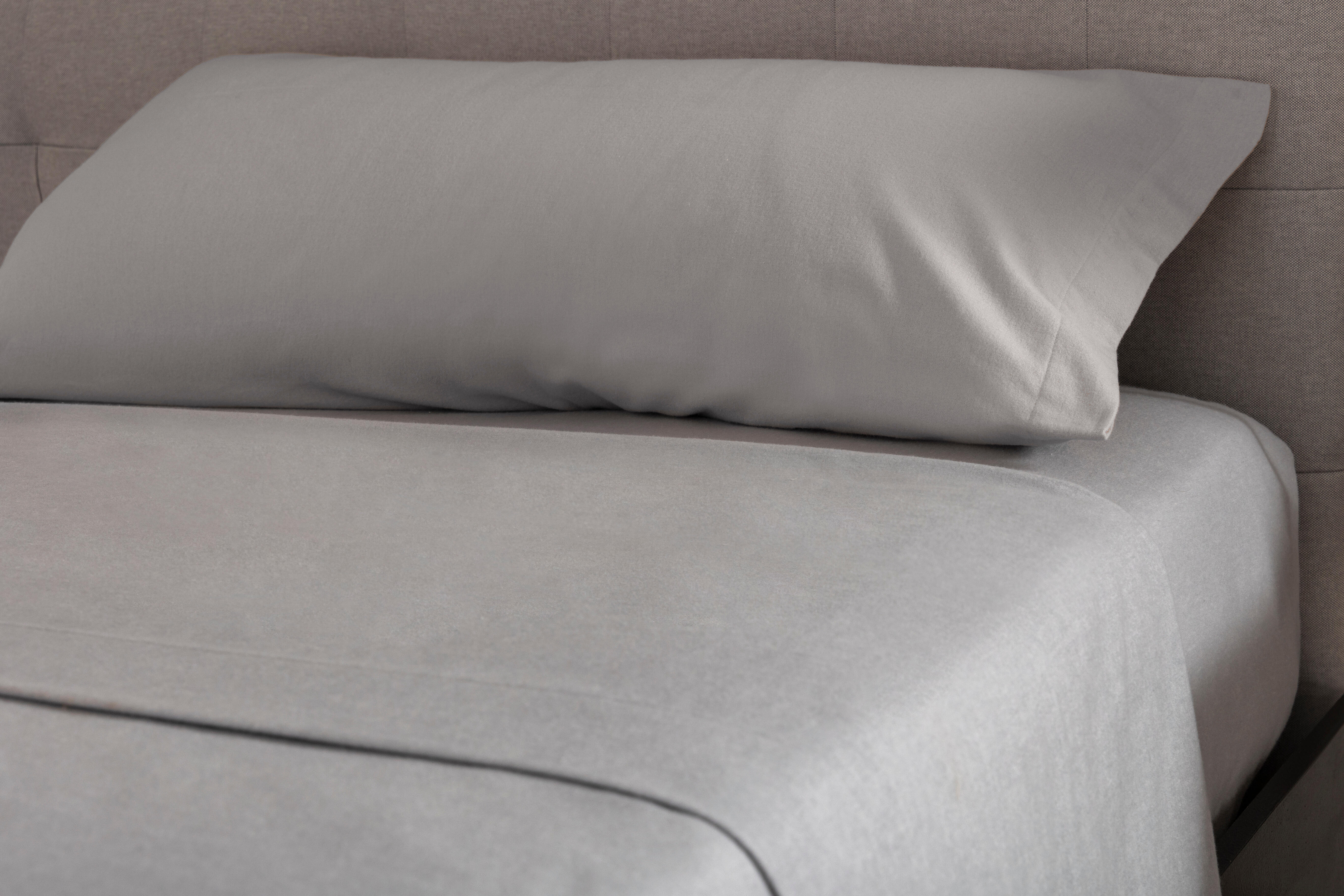 Sábana bajera con elástico algodón franela 80 hilos gris 150x200 para cama de 150 cm - 32