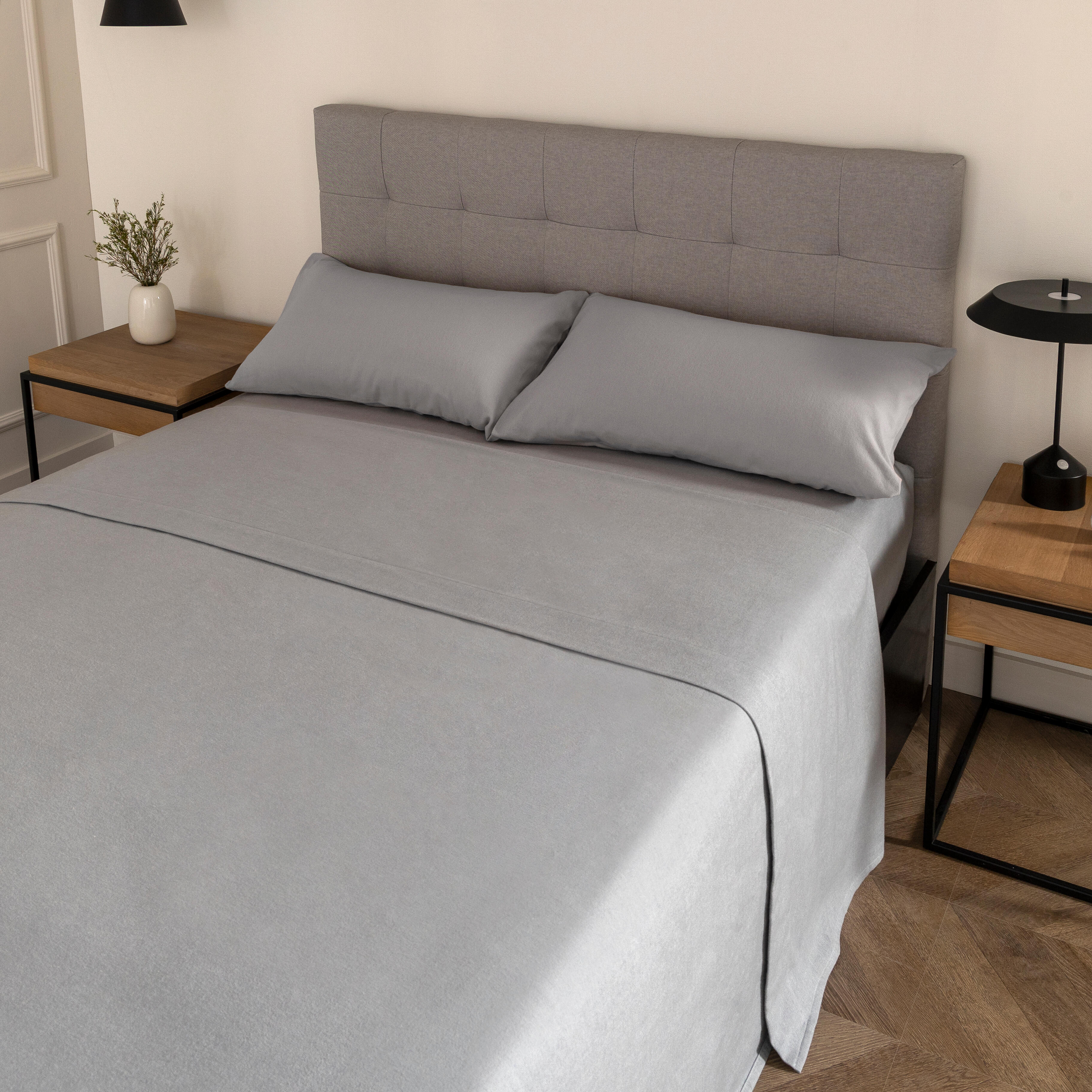 Sábana bajera con elástico algodón franela 80 hilos gris 150x200 para cama de 150 cm - 12