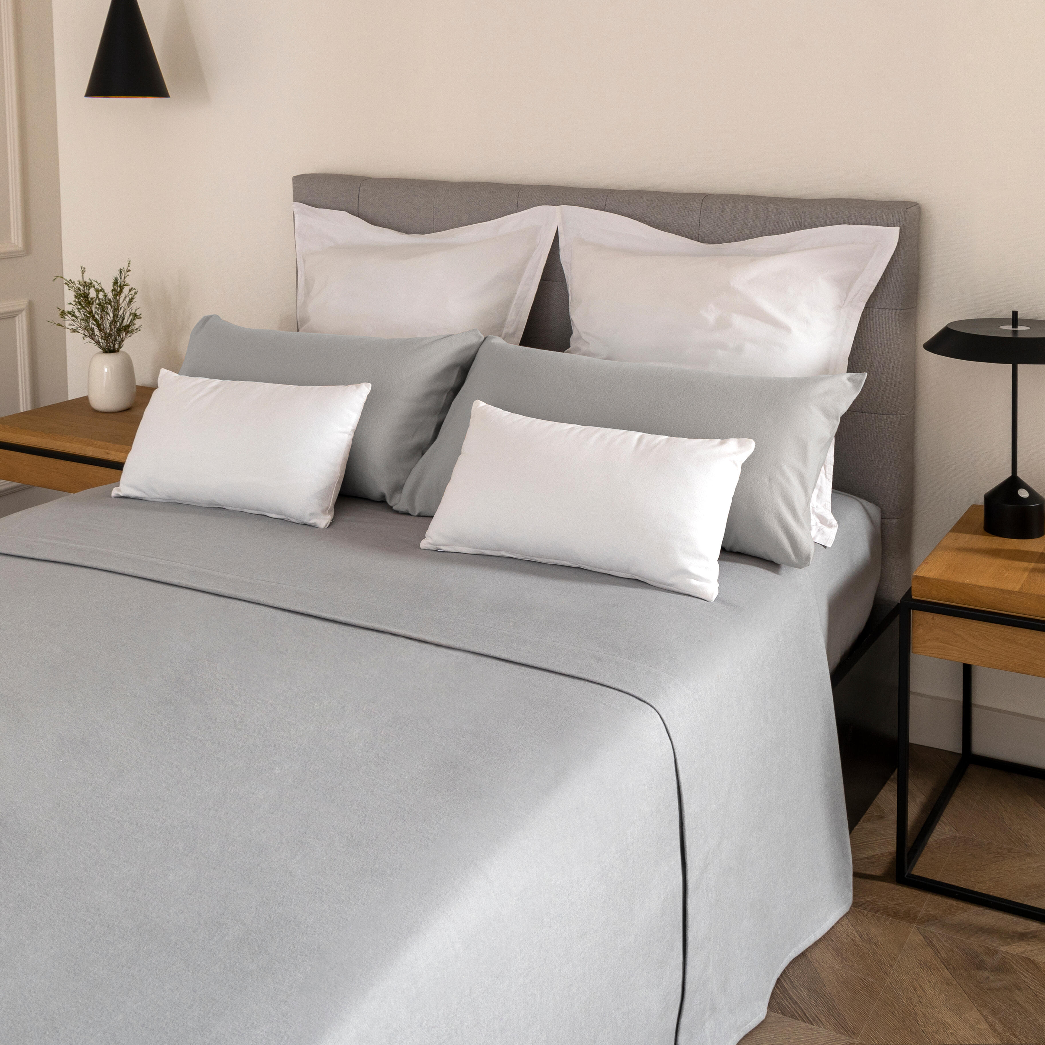 Sábana bajera con elástico algodón franela 80 hilos gris 150x200 para cama de 150 cm - 5