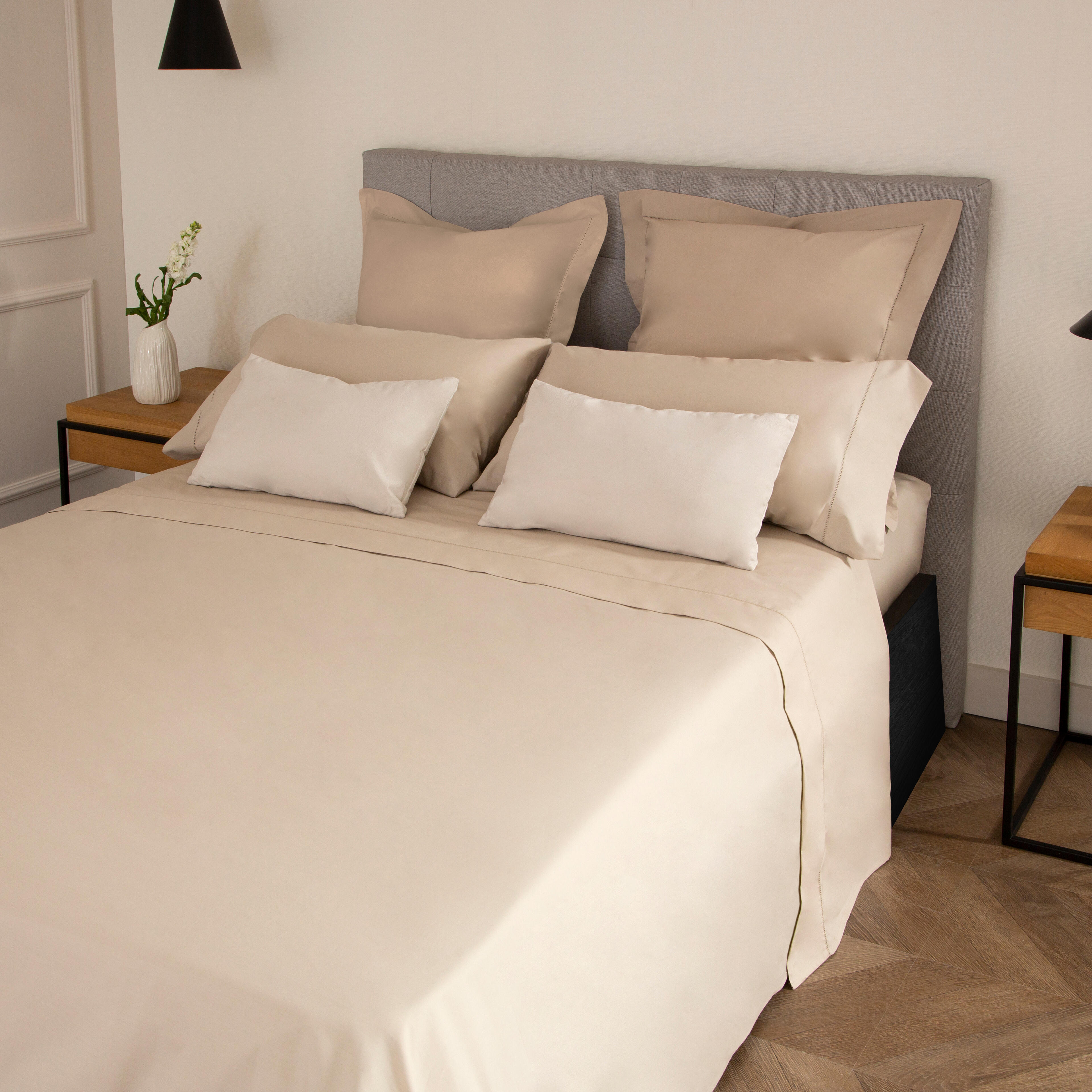Sábana bajera con elástico algodón percal 200 hilos Vainica beige visón 150x200 para cama de 150 cm - 4