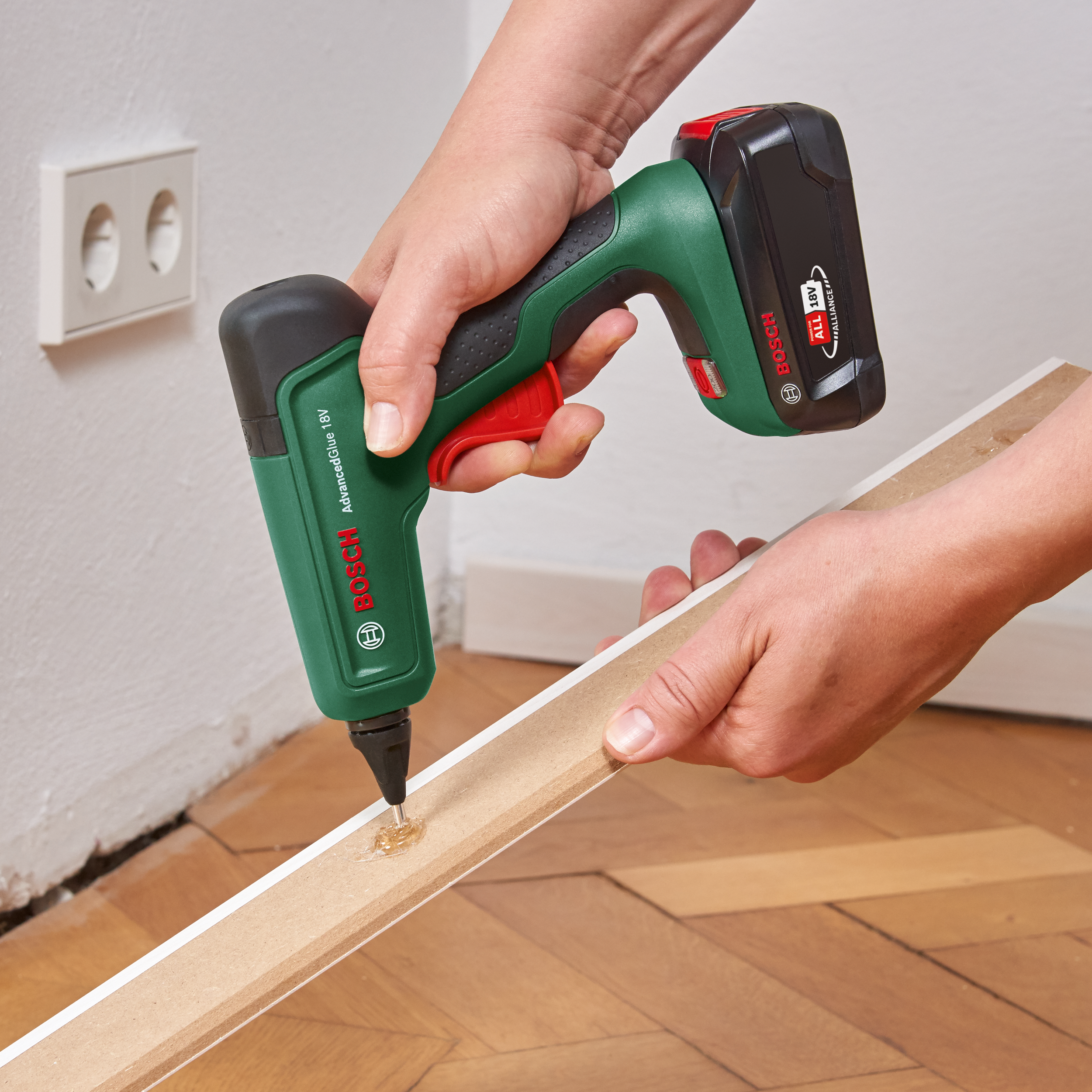 Pistolet do kleju akumulatorowy Advanced Glue 18 V Bosch - 2