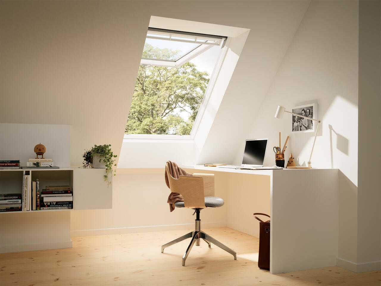 Janela de sótão manual VELUX PROJETANTE GPL MK04 2076F 78X98CM - 2
