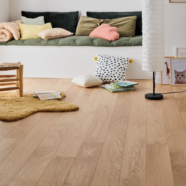 Parquet contrecollé chêne naturel vitrifié M abouté BROCELIANDE , l.13.9 cm