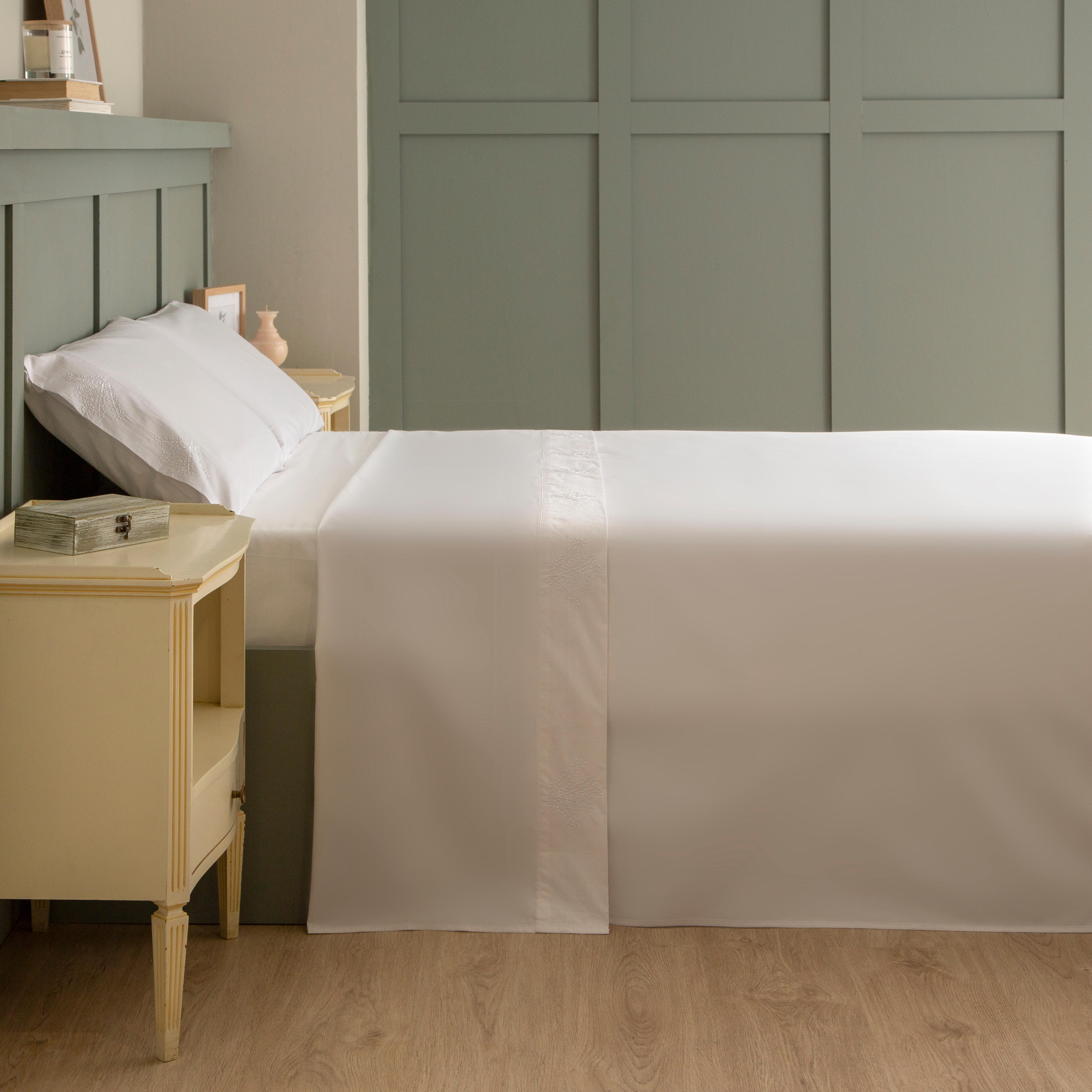 Sábana encimera Bordado Ramas algodón percal 200 hilos blanco 210x270 para cama de 135 cm - 17