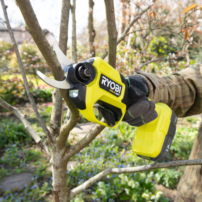 Sécateur RYOBI Ry18scxa0 sans batterie L.2 cm 18 V Leroy Merlin