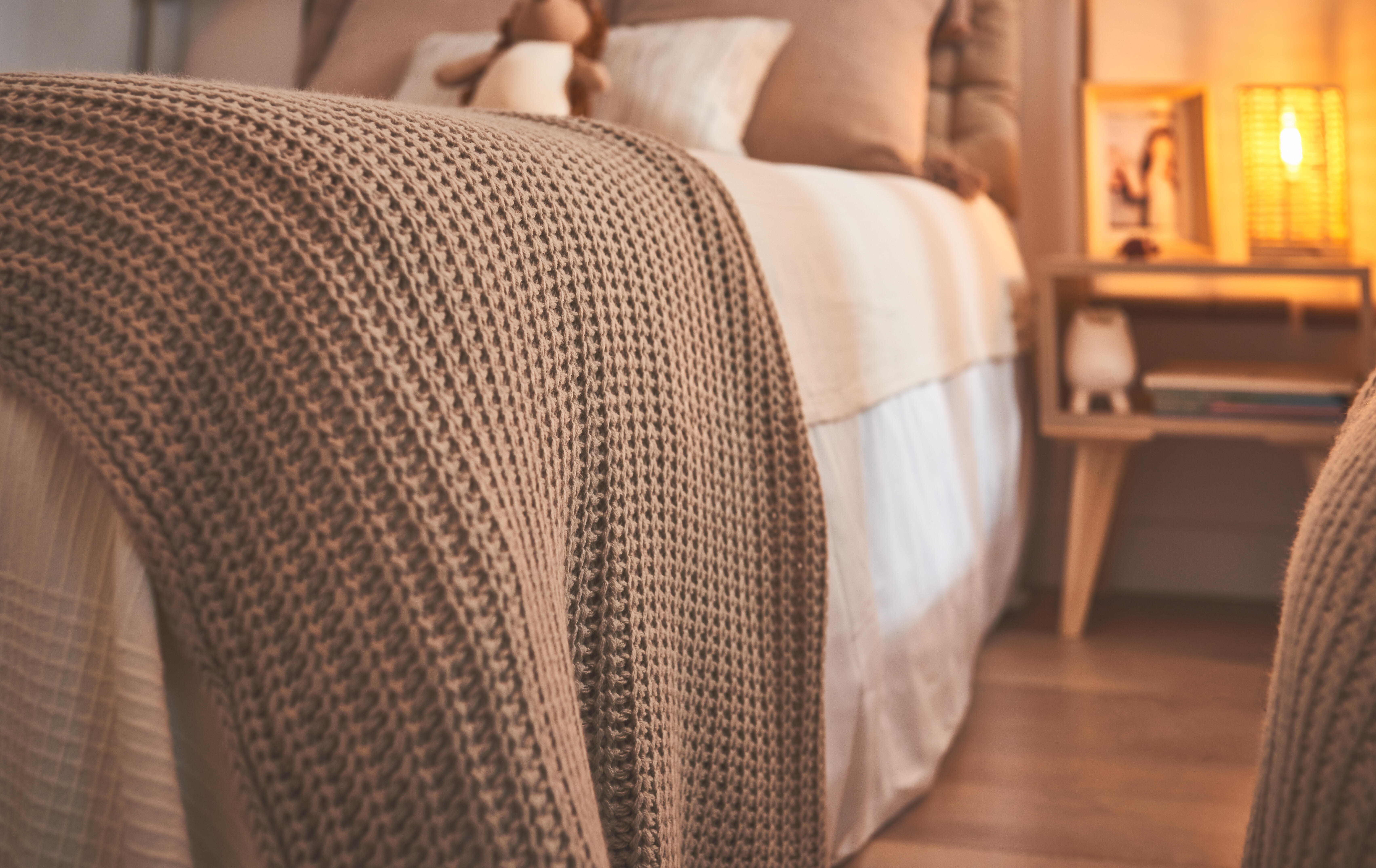 Manta algodón trama rectangular algodón blanco marco overlock y cosido de 150x250 cm - 13