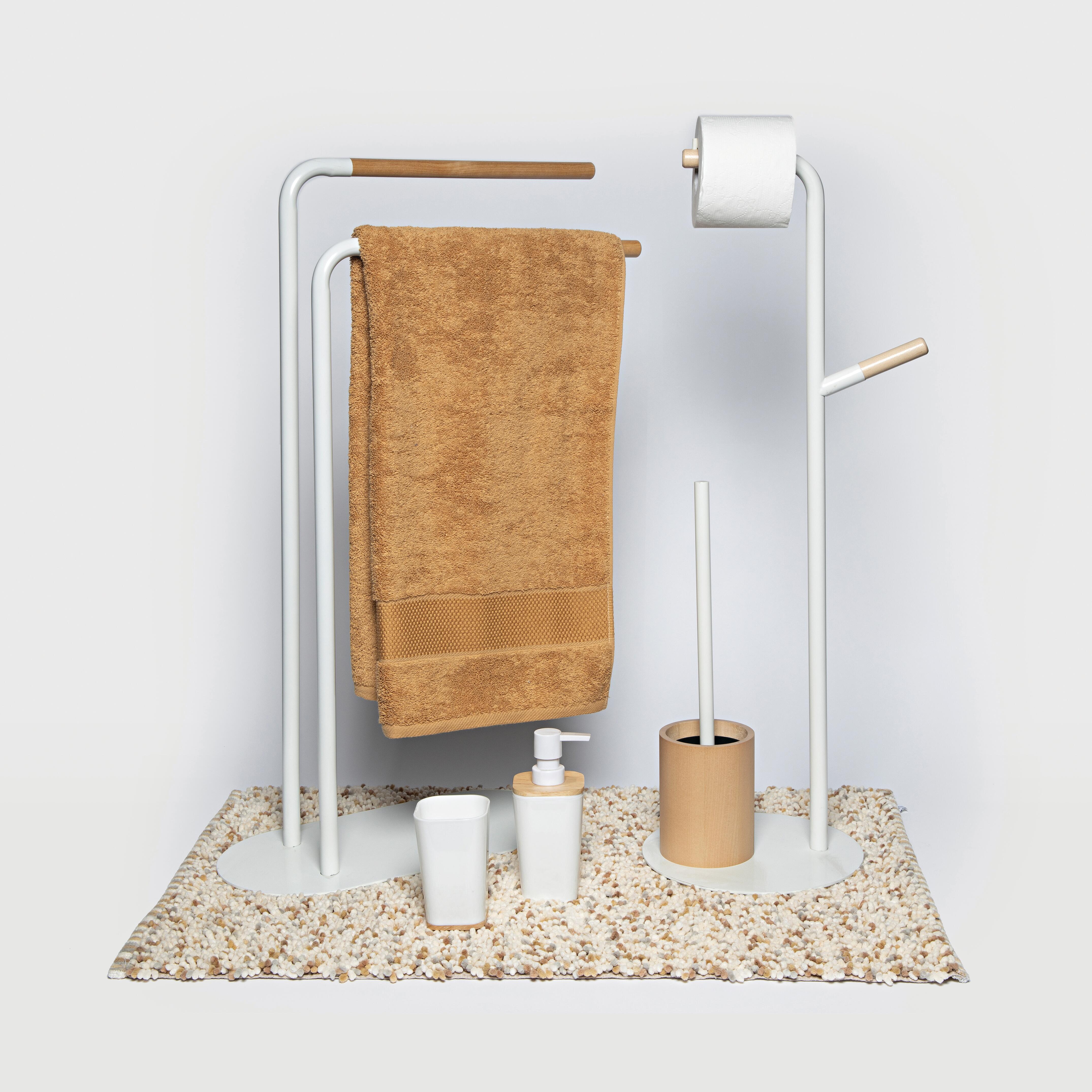 Portarrollo de papel higiénico de pie con escobillero Scandi blanco - 5