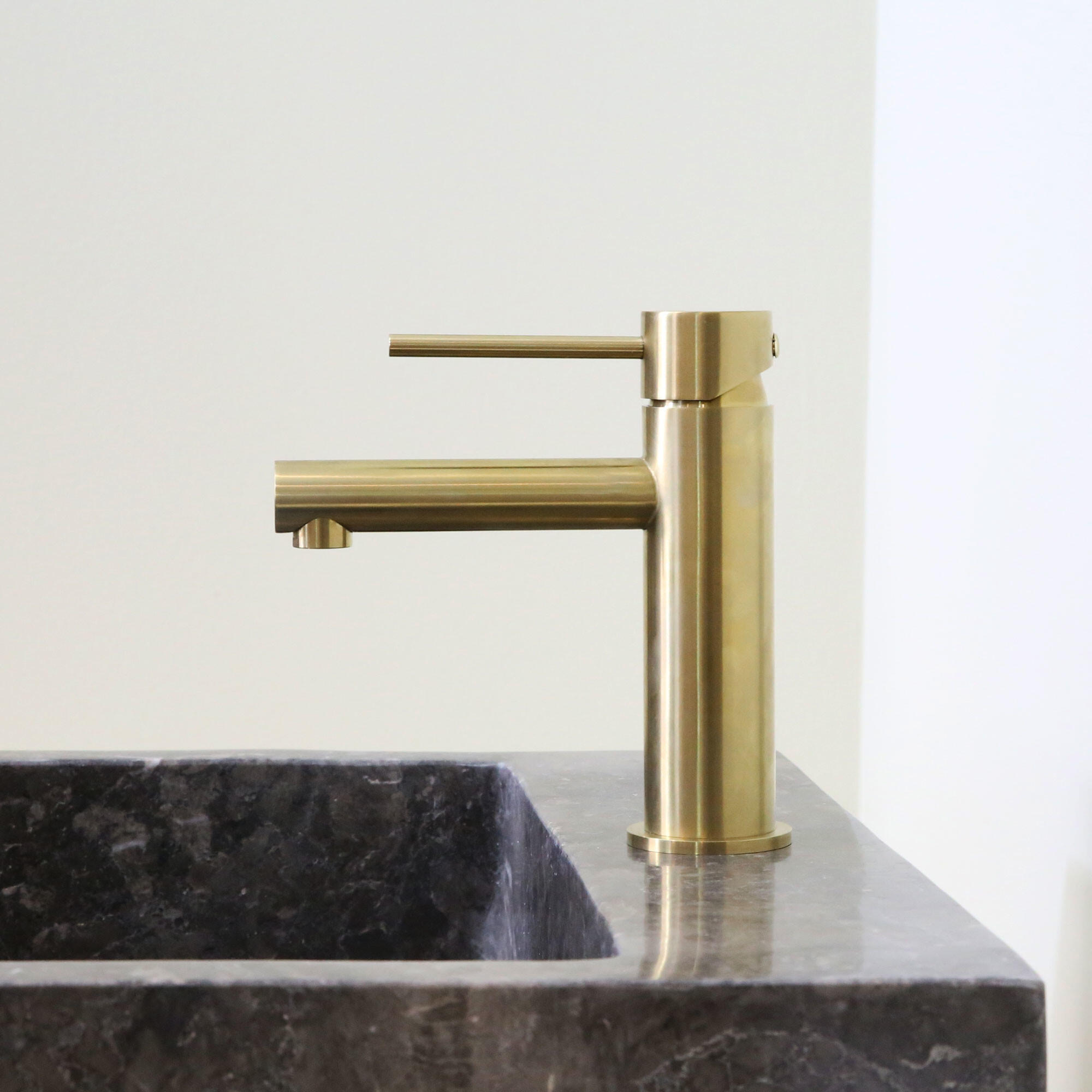 Mitigeur de lavabo or brossé M, bonde incluse, Envol, ESSEBAGNO - 10