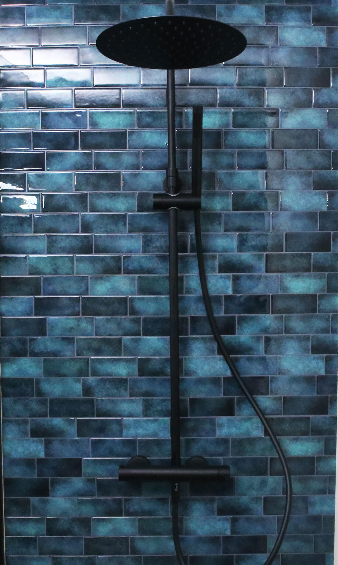 Columna de ducha monomando ESSEBAGNO Envol negro - 2