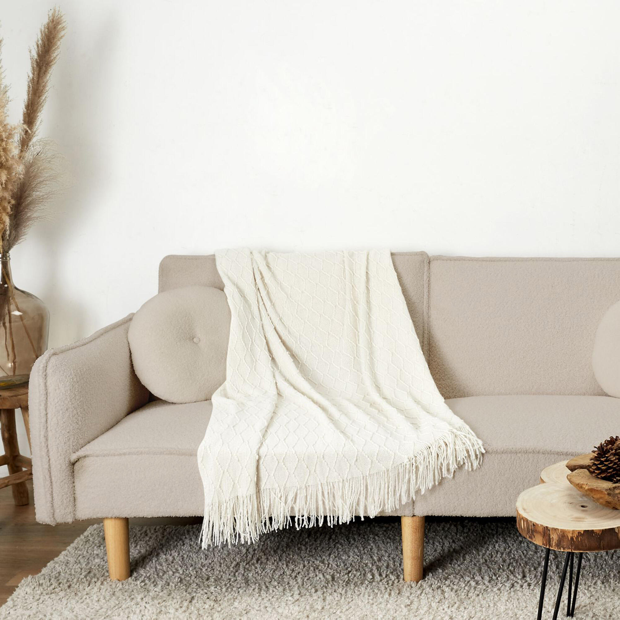 Manta chenilla torcida acrílico crema 150x120 cm