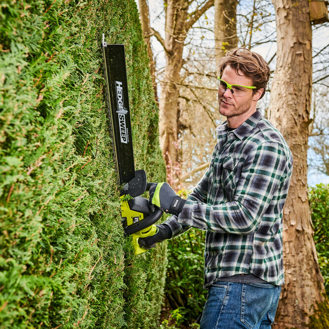 Taille-haie sans fil brushless RYOBI Ry36htx65a-0 36V, L.65 cm, sans batterie