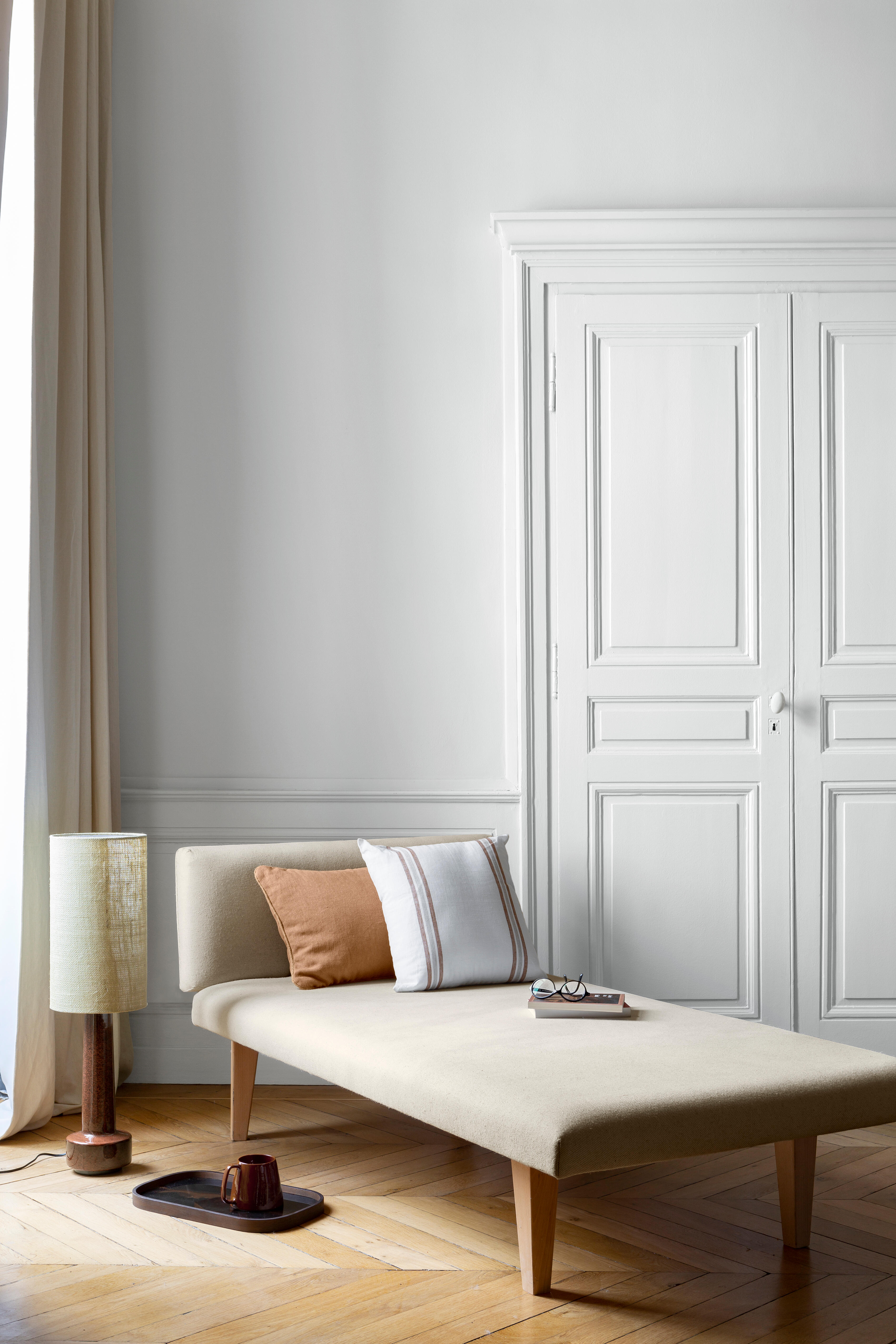 Peinture mur, boiserie blanc épure velours LIBÉRON 163 faubourg 2.5L - 3