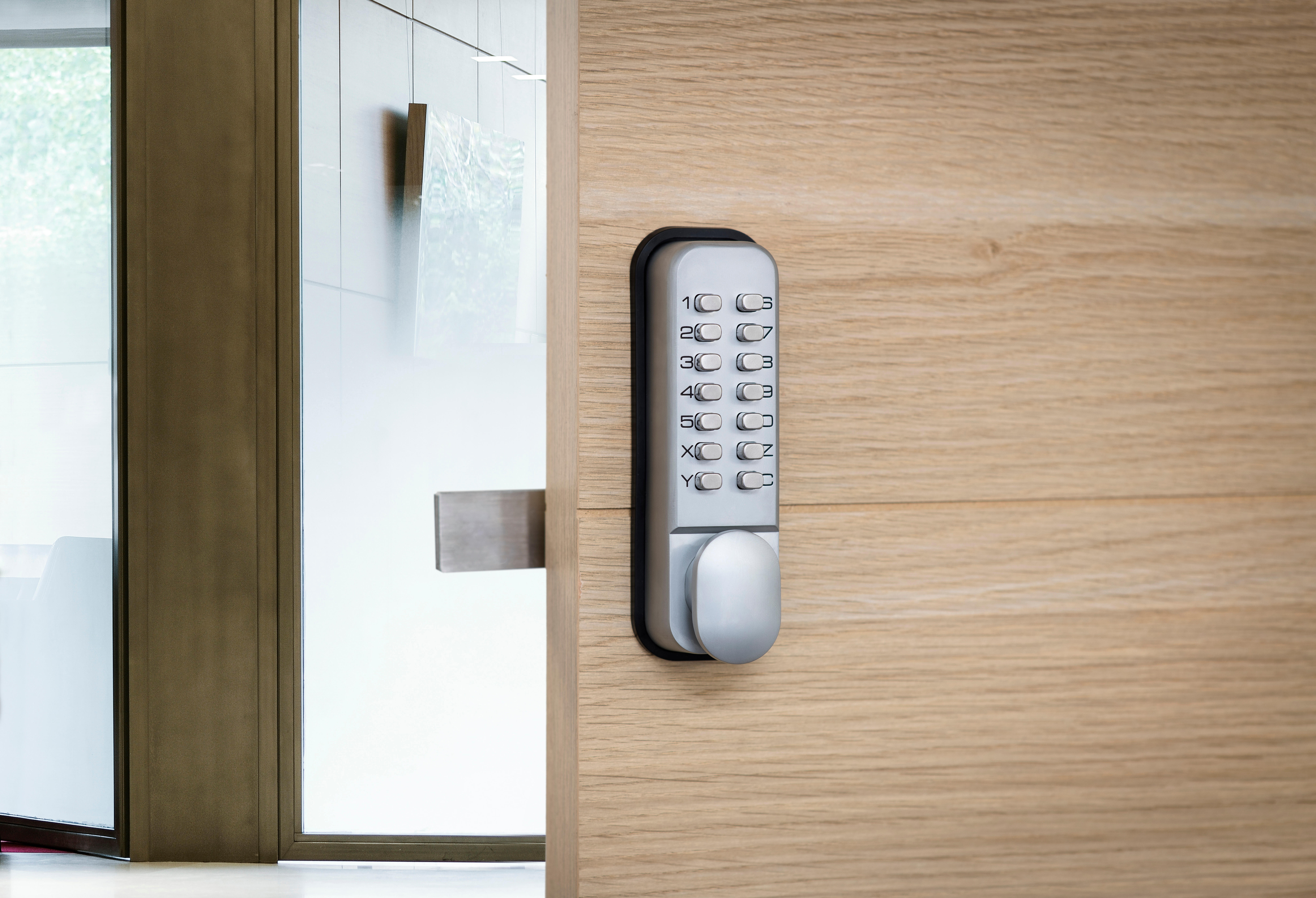 Verrou à combinaison mécanique avec pêne dormant en applique, THIRARD - 2