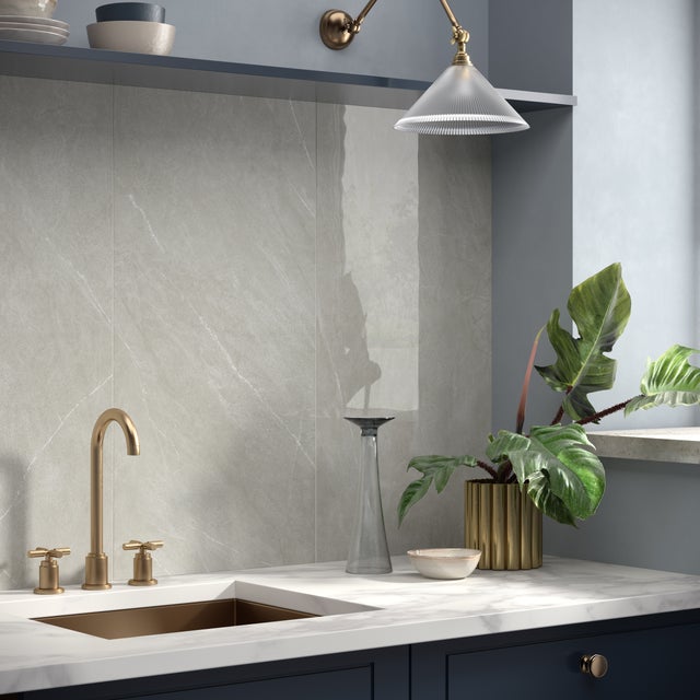 Carrelage mural effet marbre gris clair brillant l.40 x L.80 cm Murano