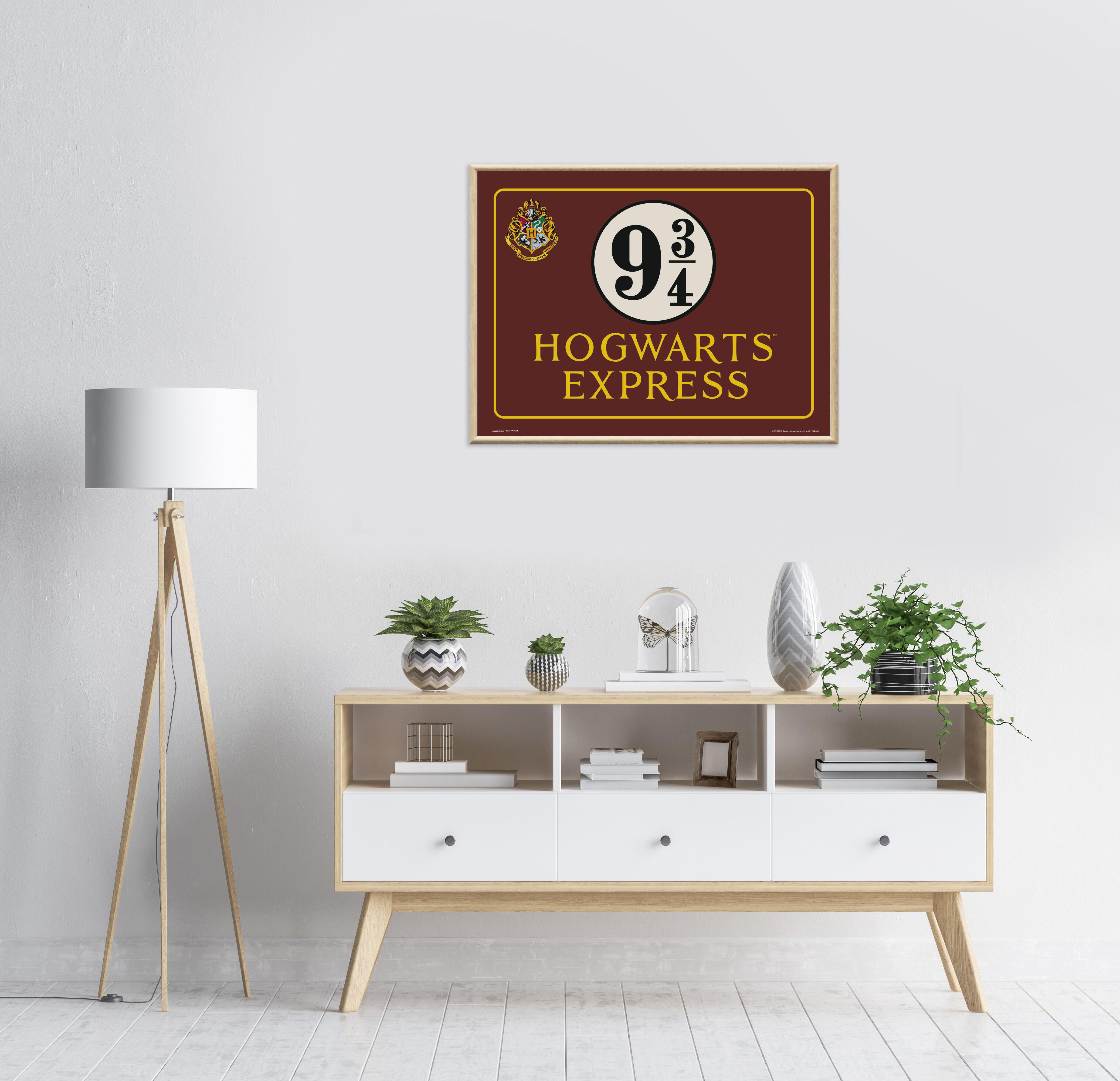 Affiche Harry p/Ho, rouge, bordeaux, jaune, noir, blanc l.30 x H.40 cm - 2