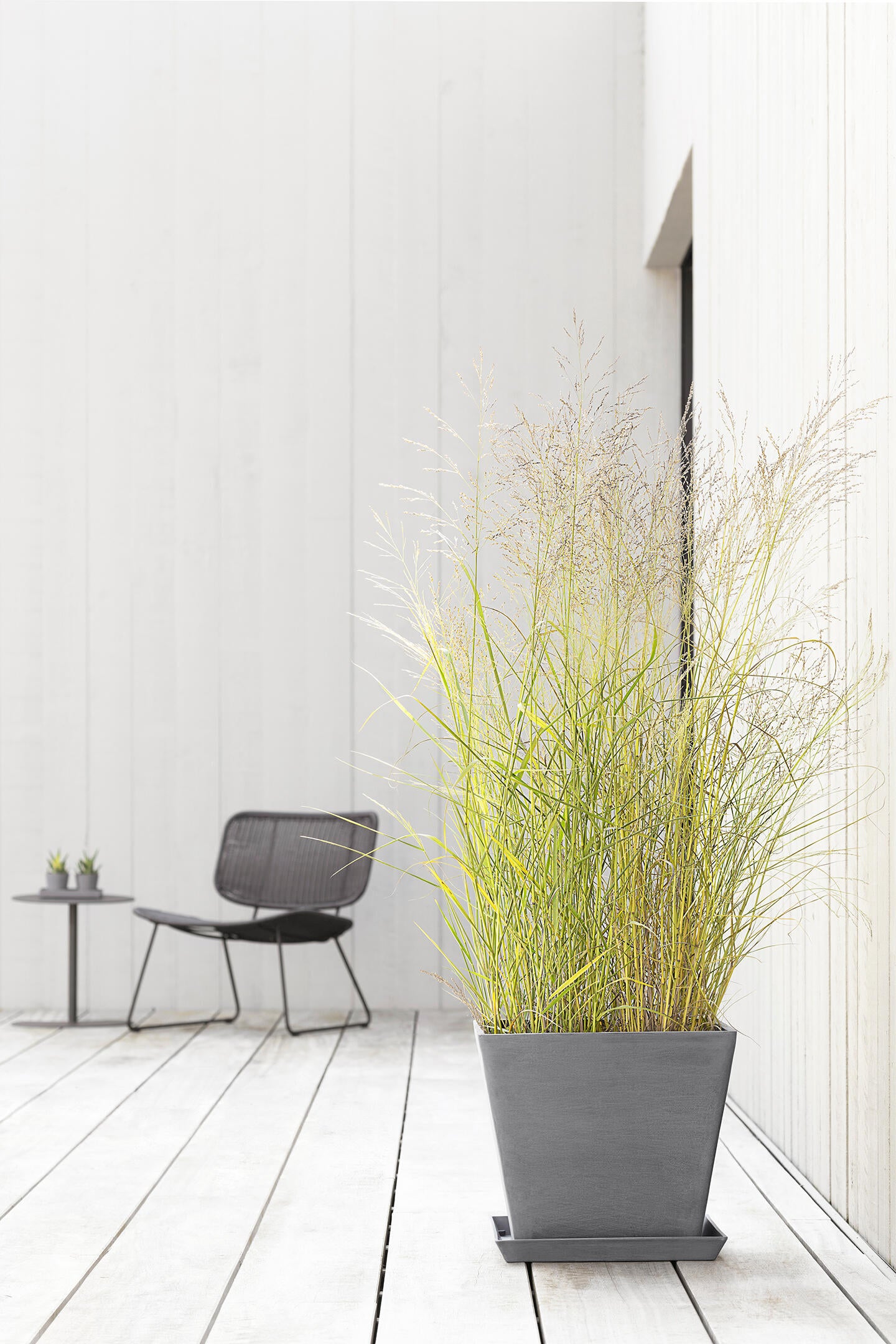 Pot carré en résine L40-H36 ECOPOTS Rotterdam Ciment - 2