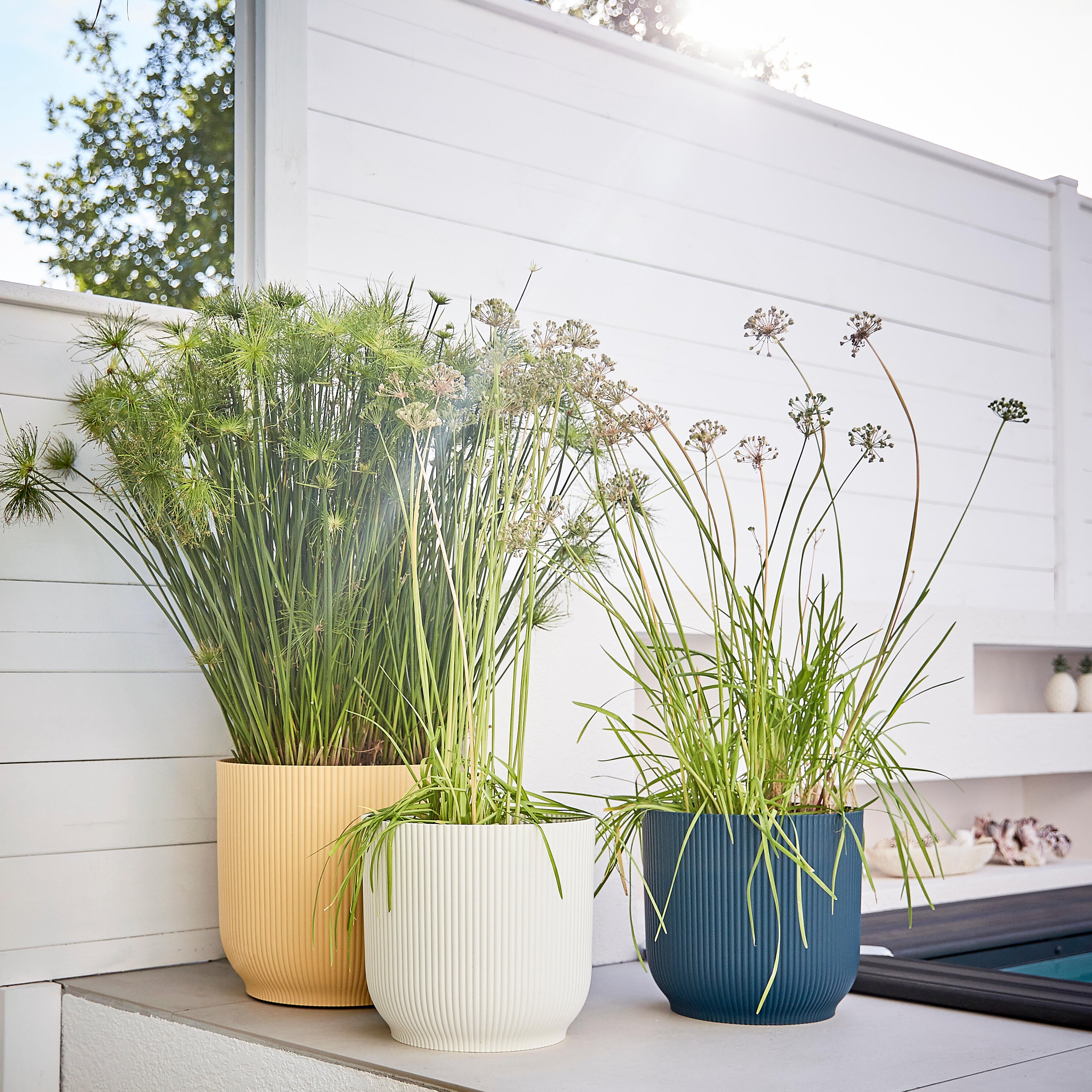 Pot de fleur rond ELHO D.22 x H.20.2 cm bleu clair - 4