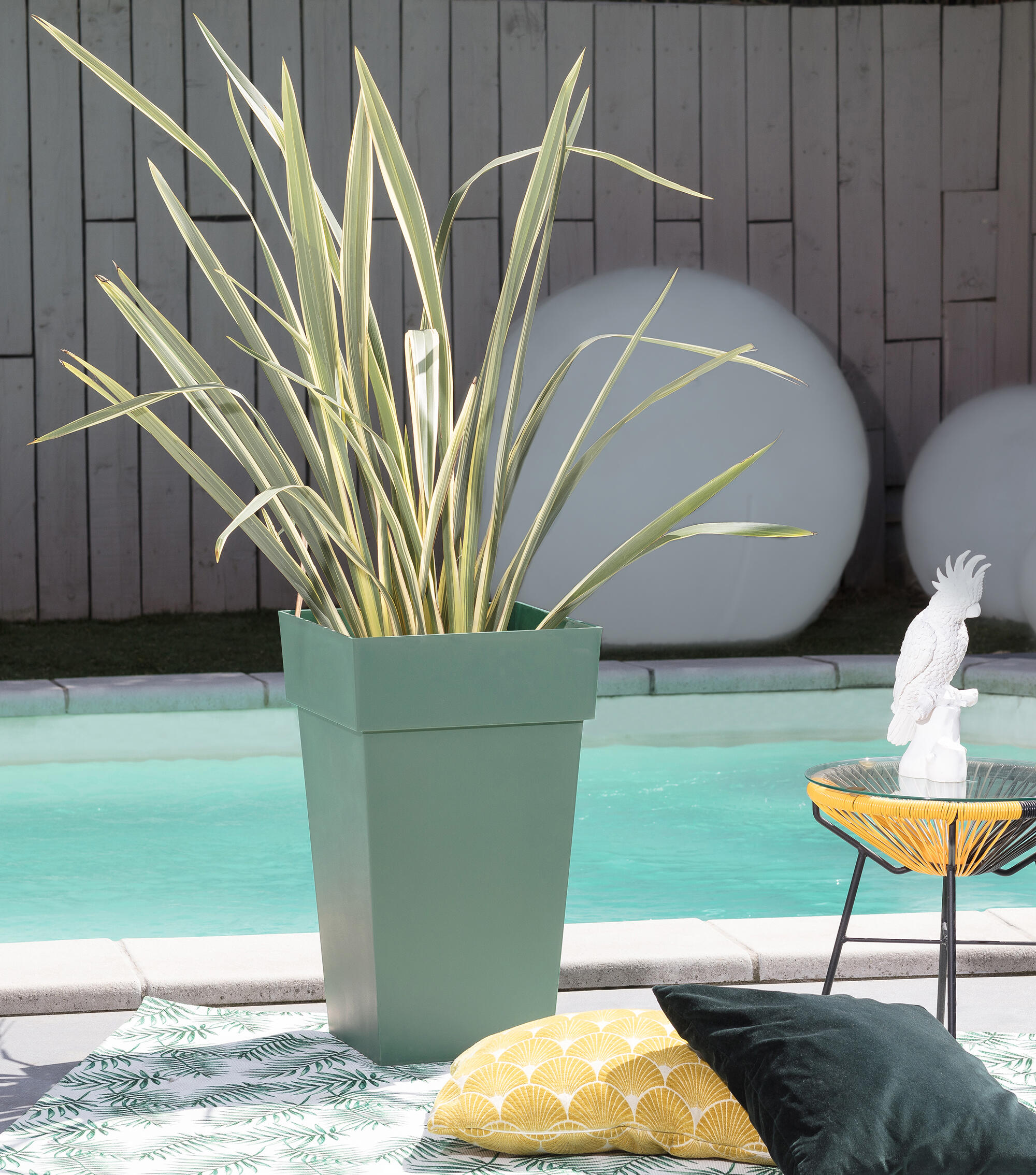 Pot de fleur rond EDA D.39 x H.65 cm vert - 2