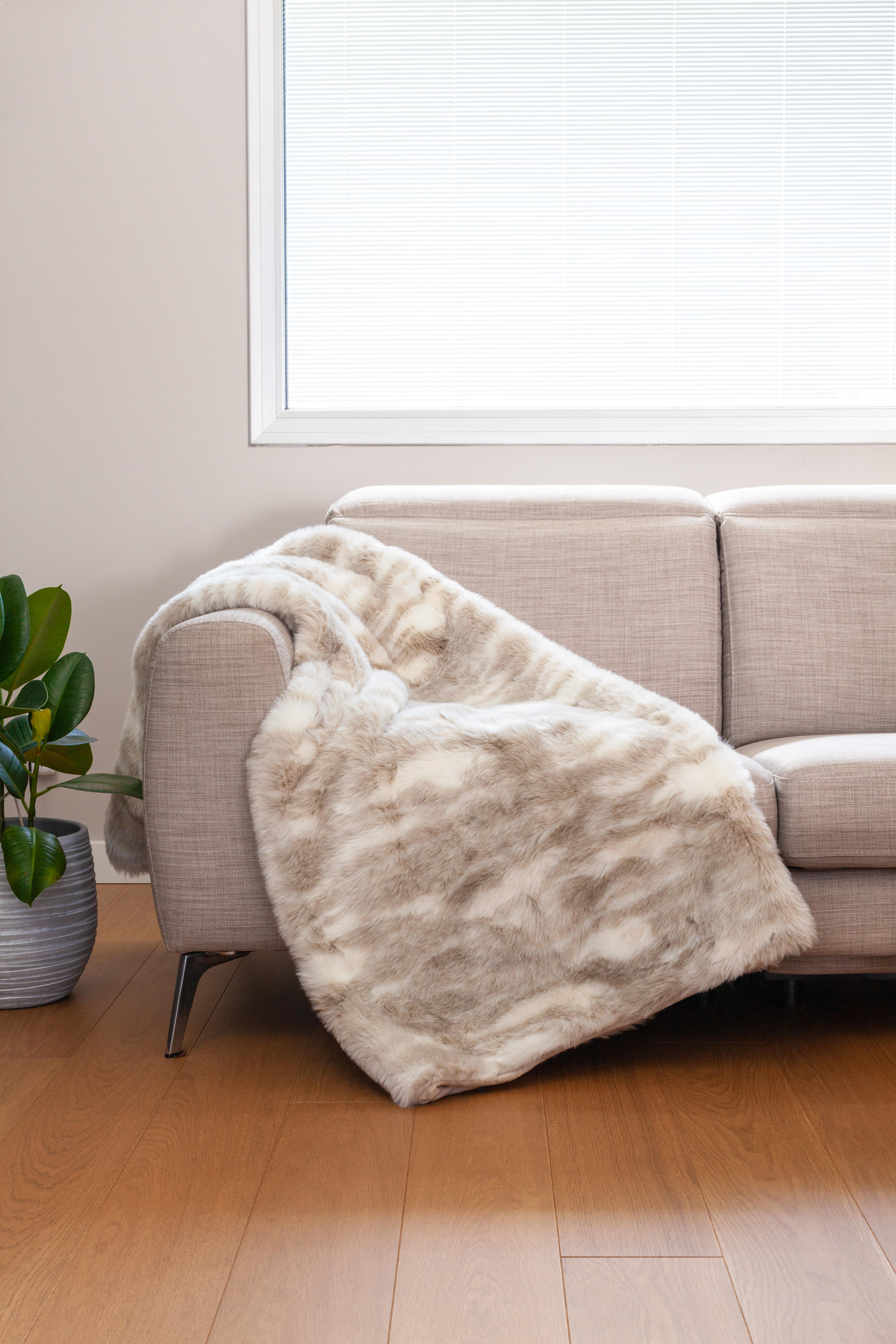 Manta pelo largo beige lino acrílico de 1x130 cm