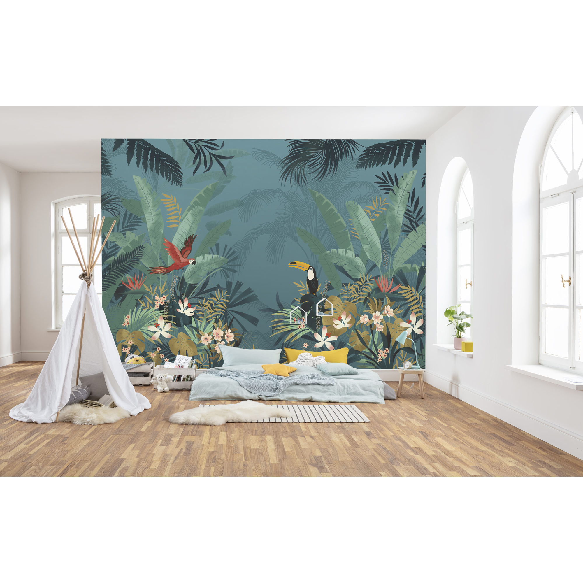 Mural vinilo animales enchanted jungle verde de 350 x 250 cm komar