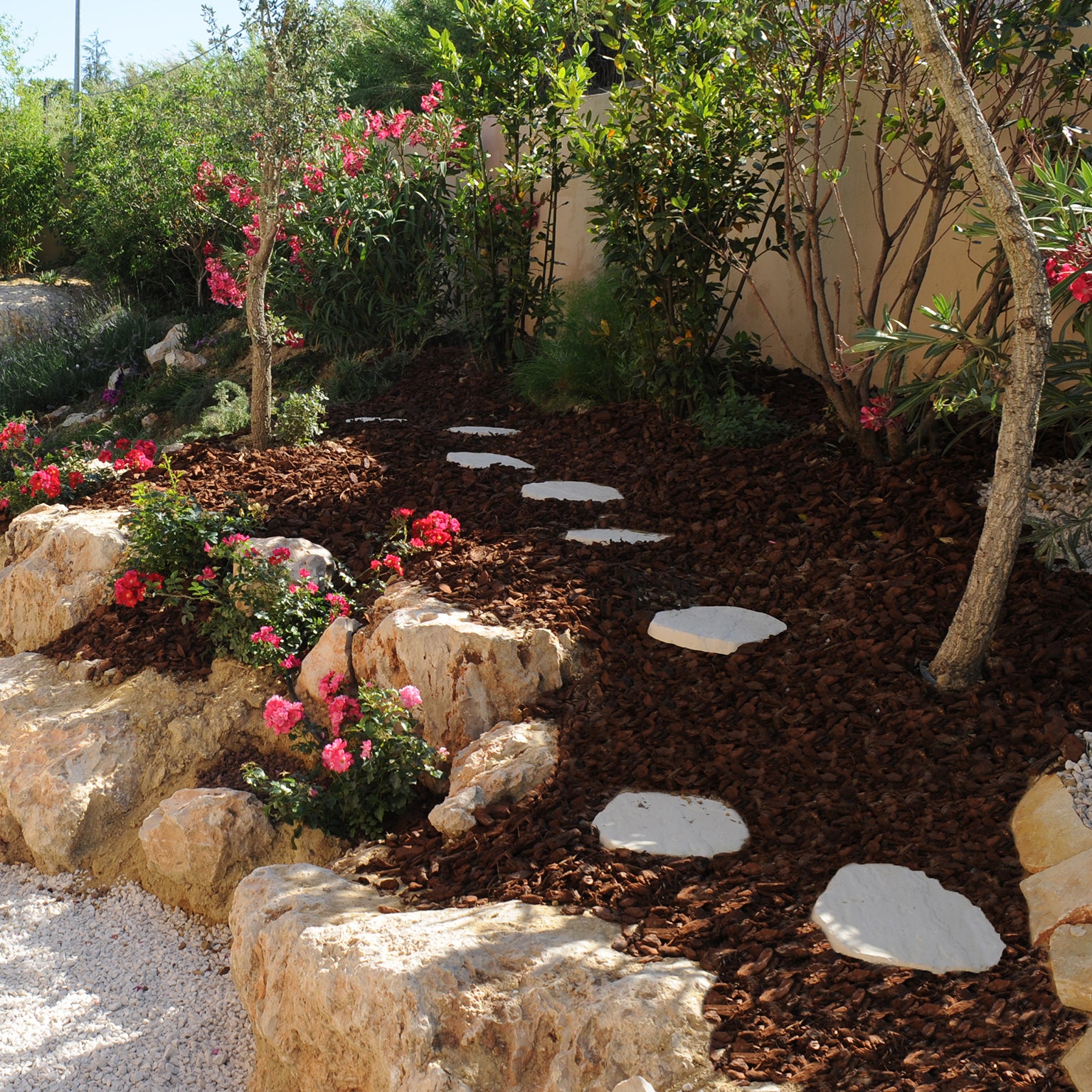 Pas japonais Fleur en béton sable, L.38 x l.32 x Ep.3.5 cm - 2