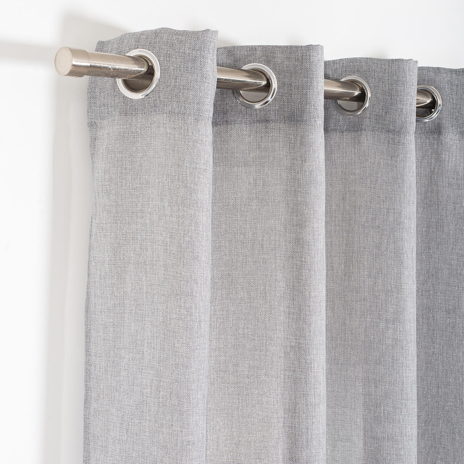 Cortina ollaos precieux poliéster liso beige rocle de 140x260cm. incluye cinta termoadhesiva