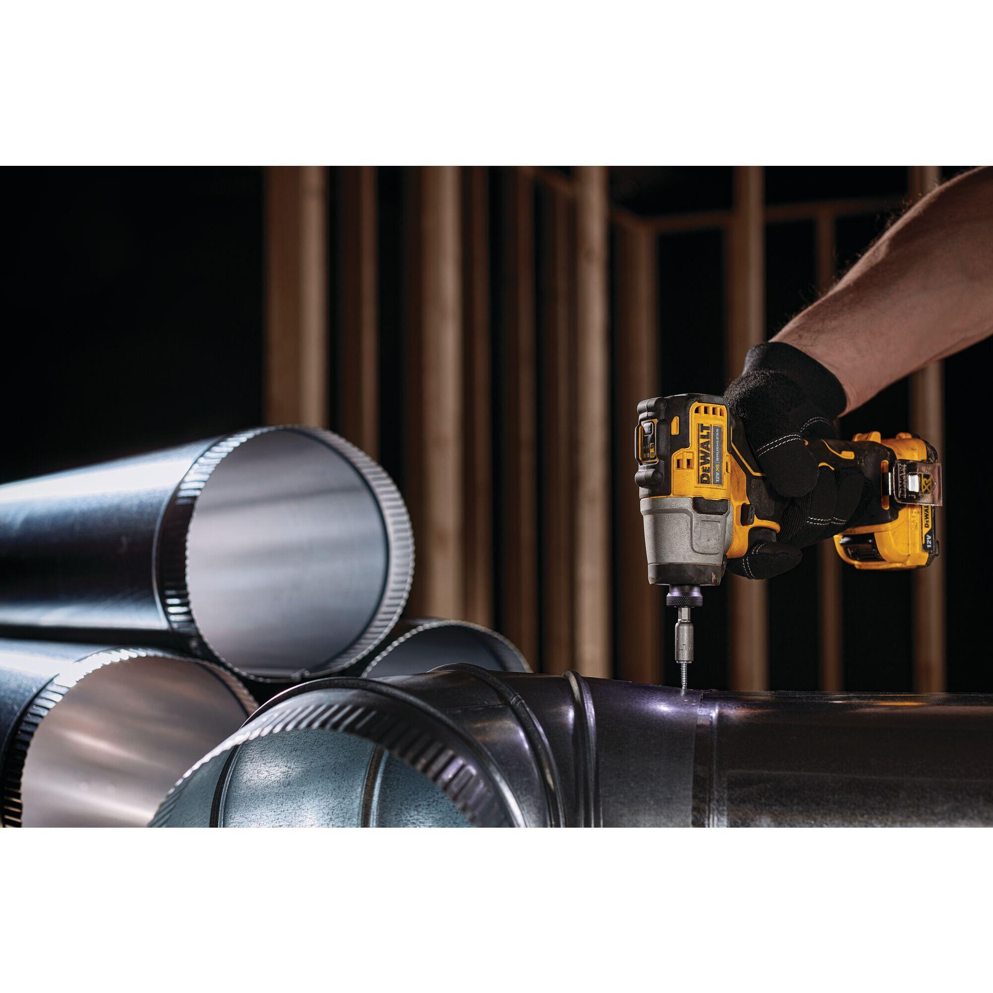 Visseuse à choc sans fil DEWALT, 12 V 0 Ah, 0 - 4