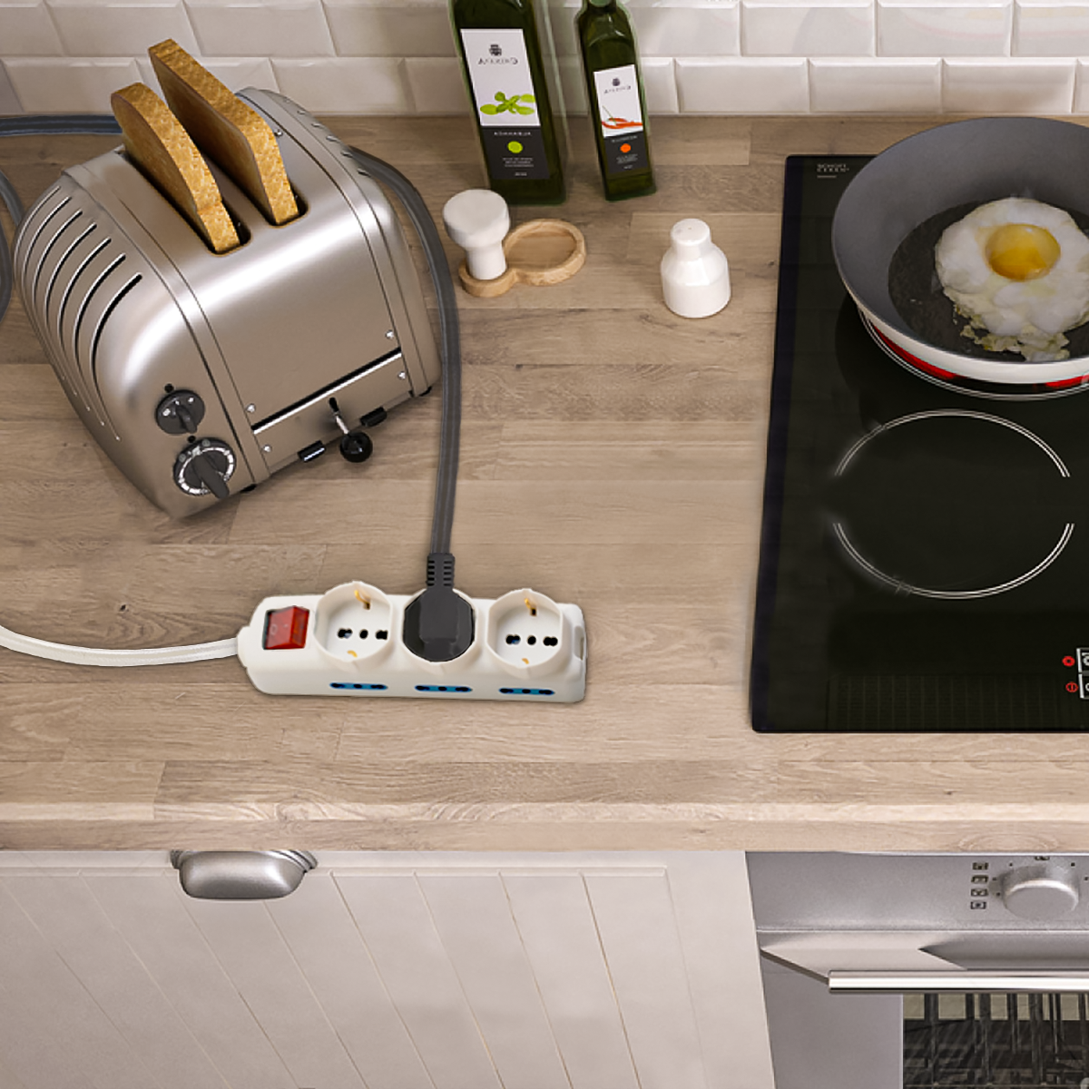 Multipresa LEXMAN 6 prese 10/16A 3 prese universali cavo 1.5 m - 2