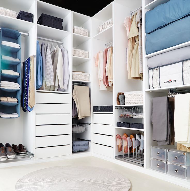 Cómo organizar un armario?