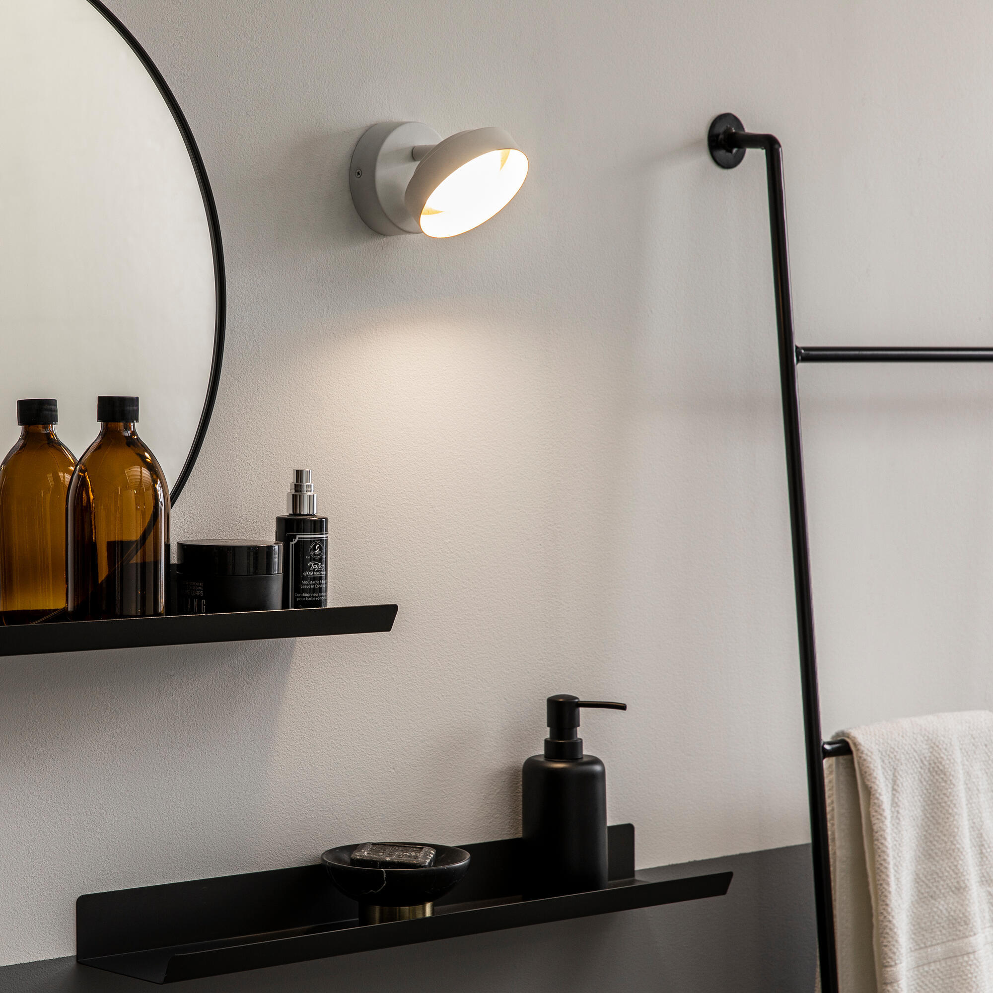 Foco decorativo com lâmpada Malai Inspire LED 540lm 1 luz pintado branco - 9