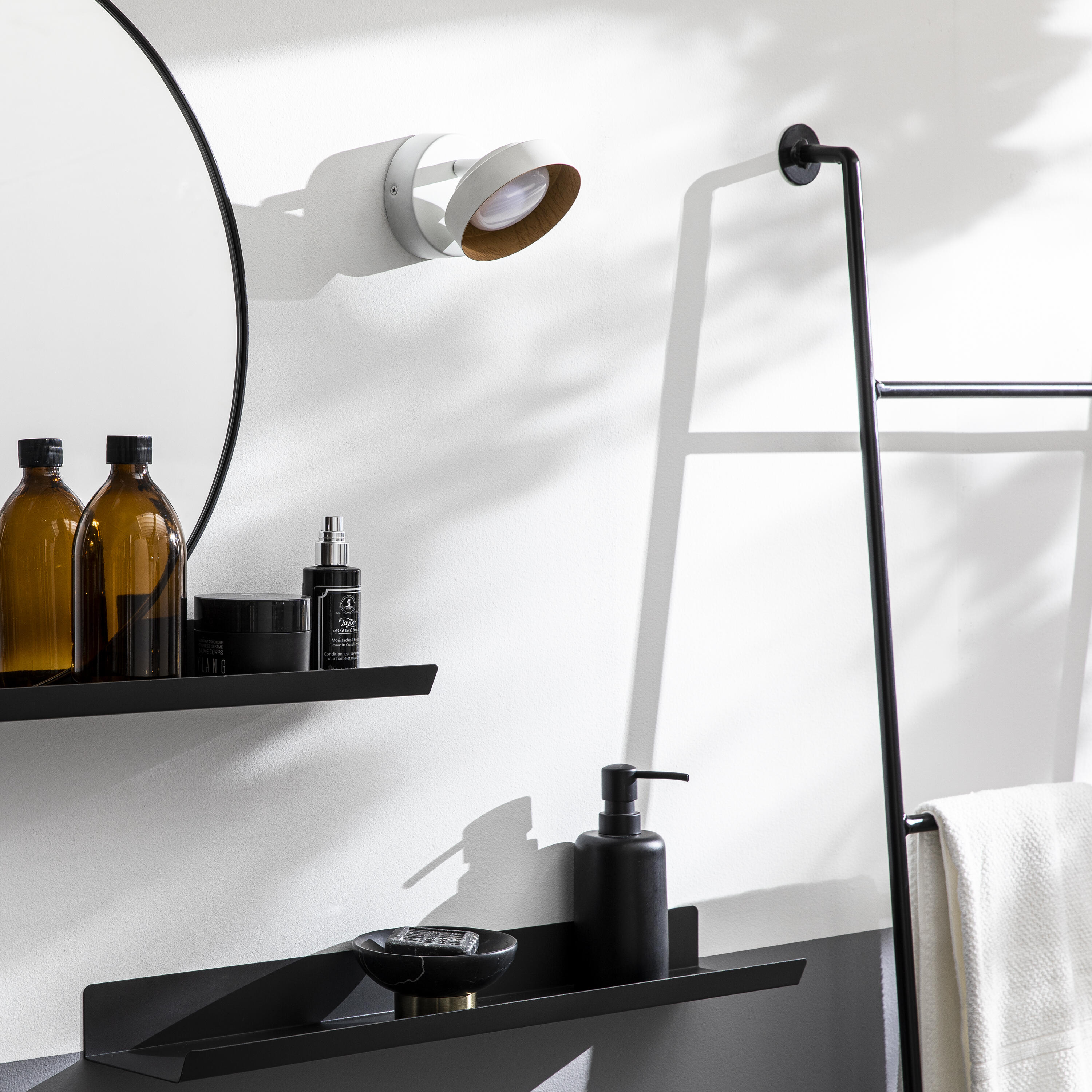 Foco decorativo com lâmpada Malai Inspire LED 540lm 1 luz pintado branco - 3