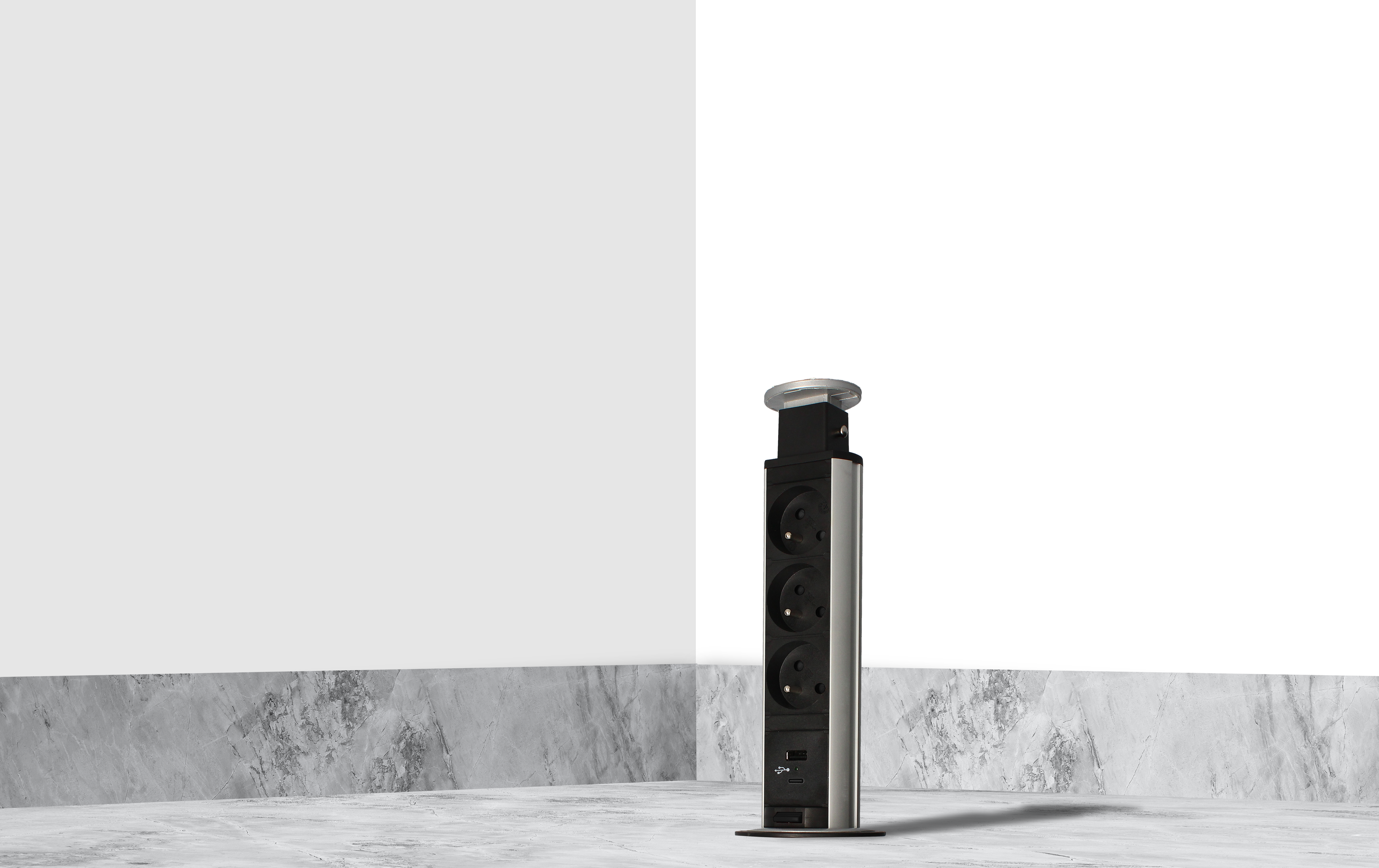 Bloc encastrable 2 ports usb A et usb C, 3 prises gris ARLUX - 3
