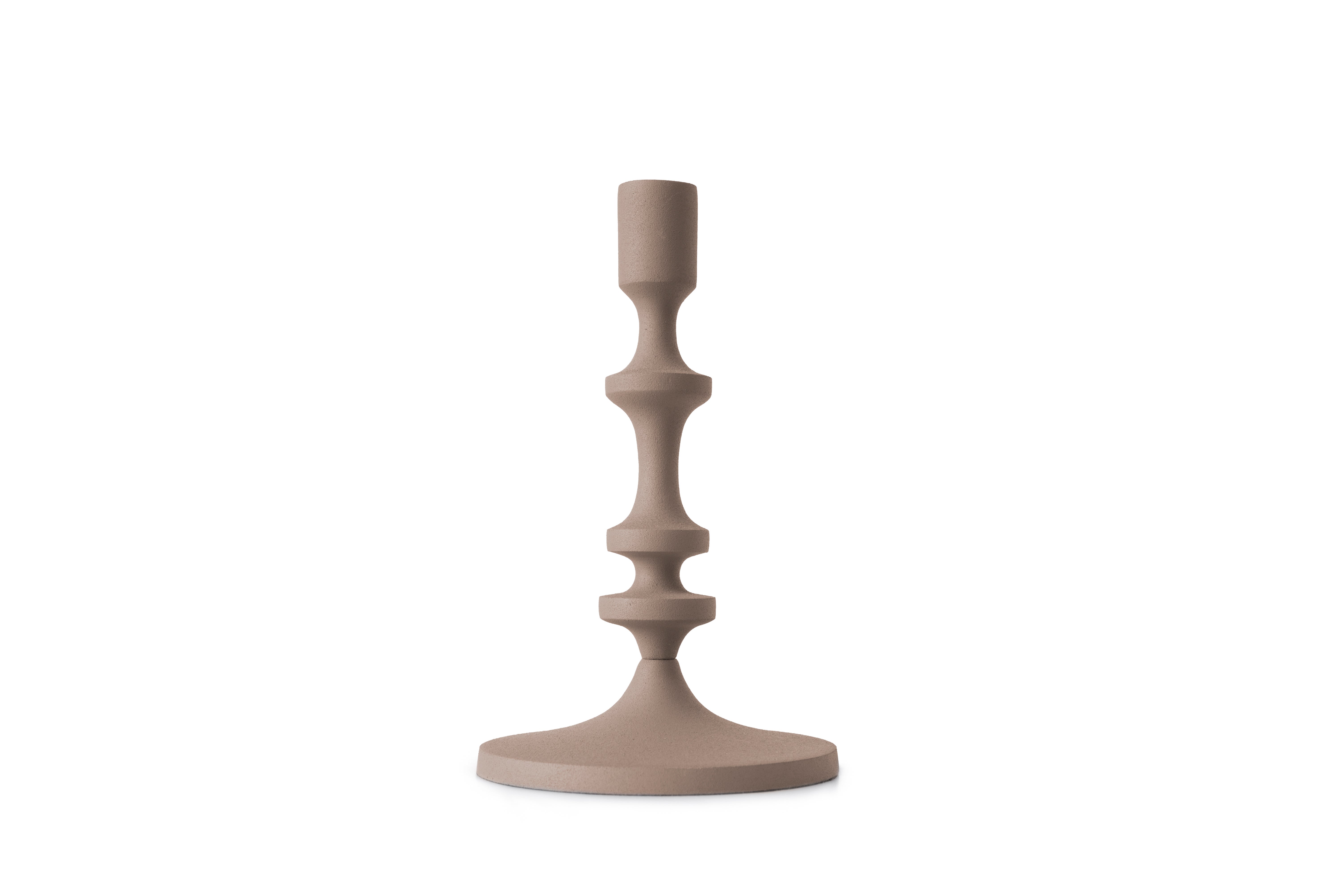 Candelabro decorativo metal cilíndrico mediano topo 14.5x25 cm